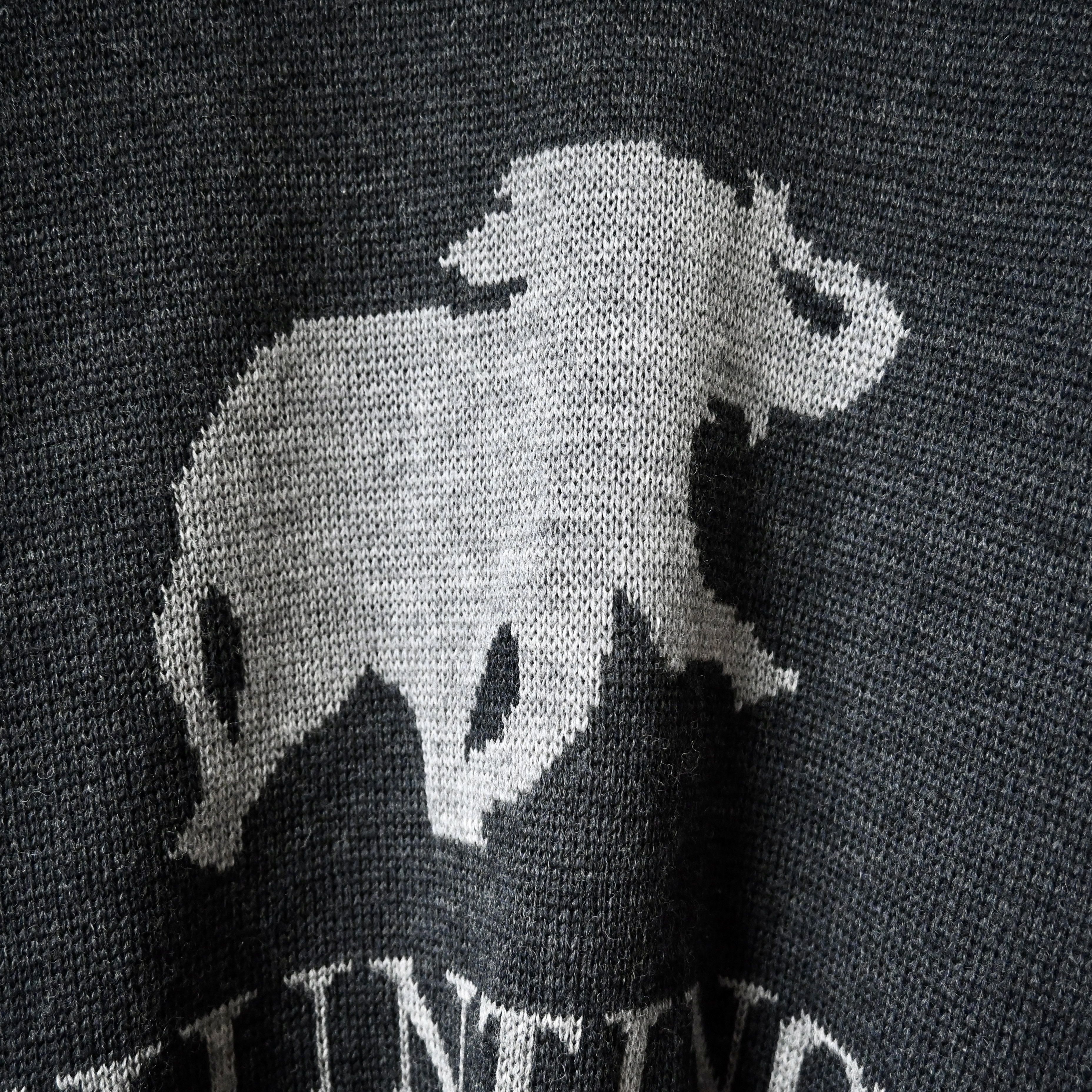 Vintage VTG 1990s HUNTING WORLD iconic logo knit sweater, made in UK Size US M / EU 48-50 / 2 - 7 Thumbnail