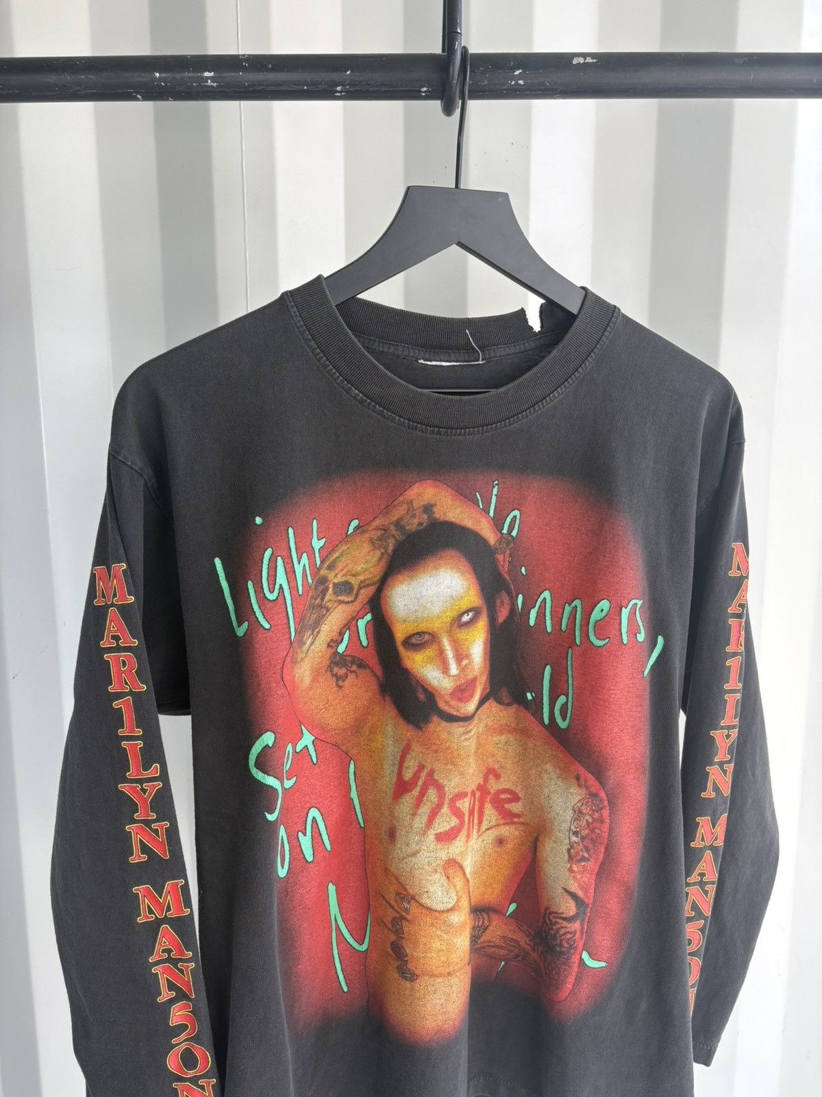 Band Tees Vintage Marilyn Manson Shirt Faded Distressed Grunge Band Size US L / EU 52-54 / 3 - 2 Thumbnail