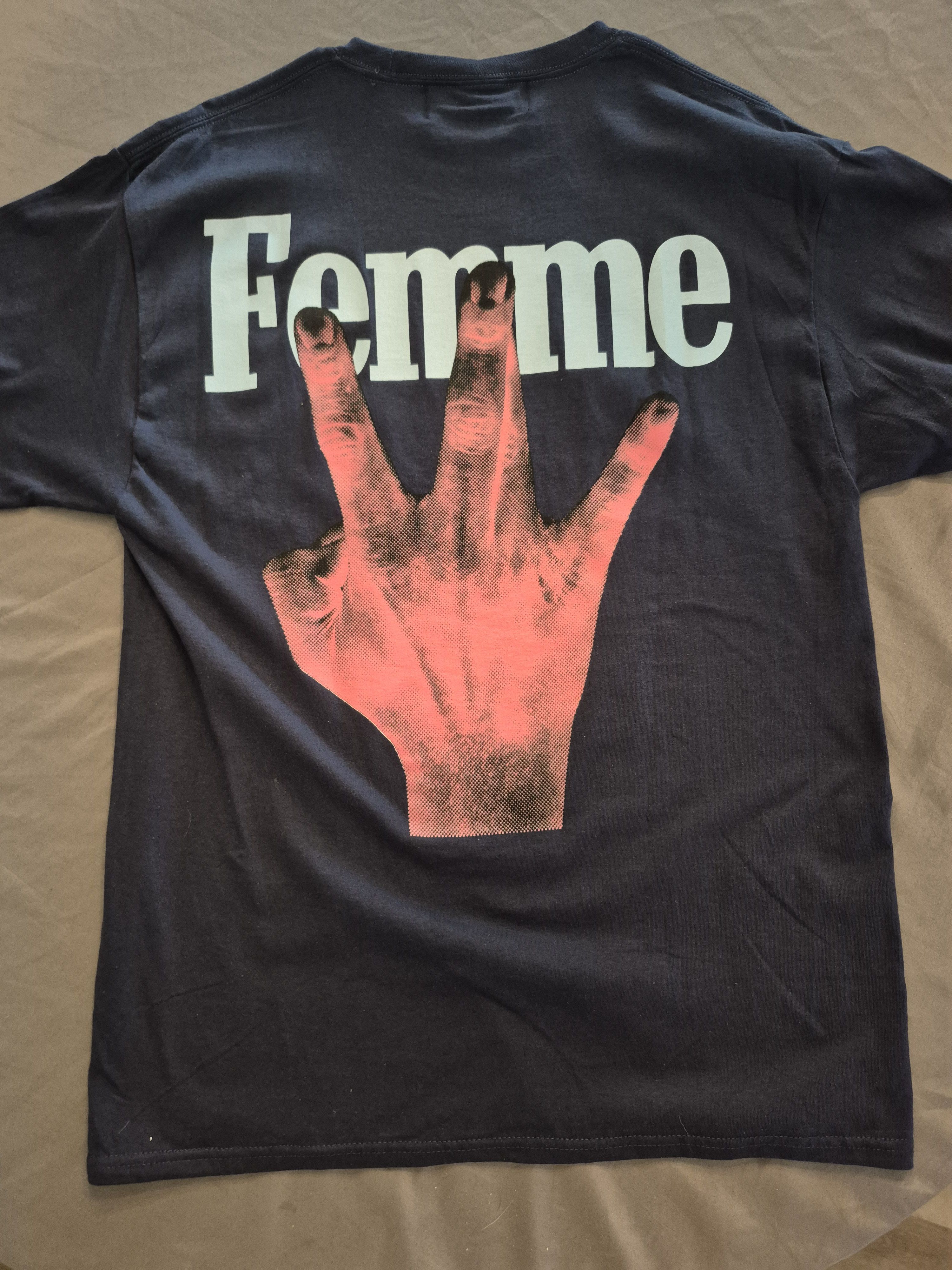 Homme + Femme La Homme Femme Twisted Fingers Tee Shirt Size Large BNWT Size US L / EU 52-54 / 3 - 2 Thumbnail