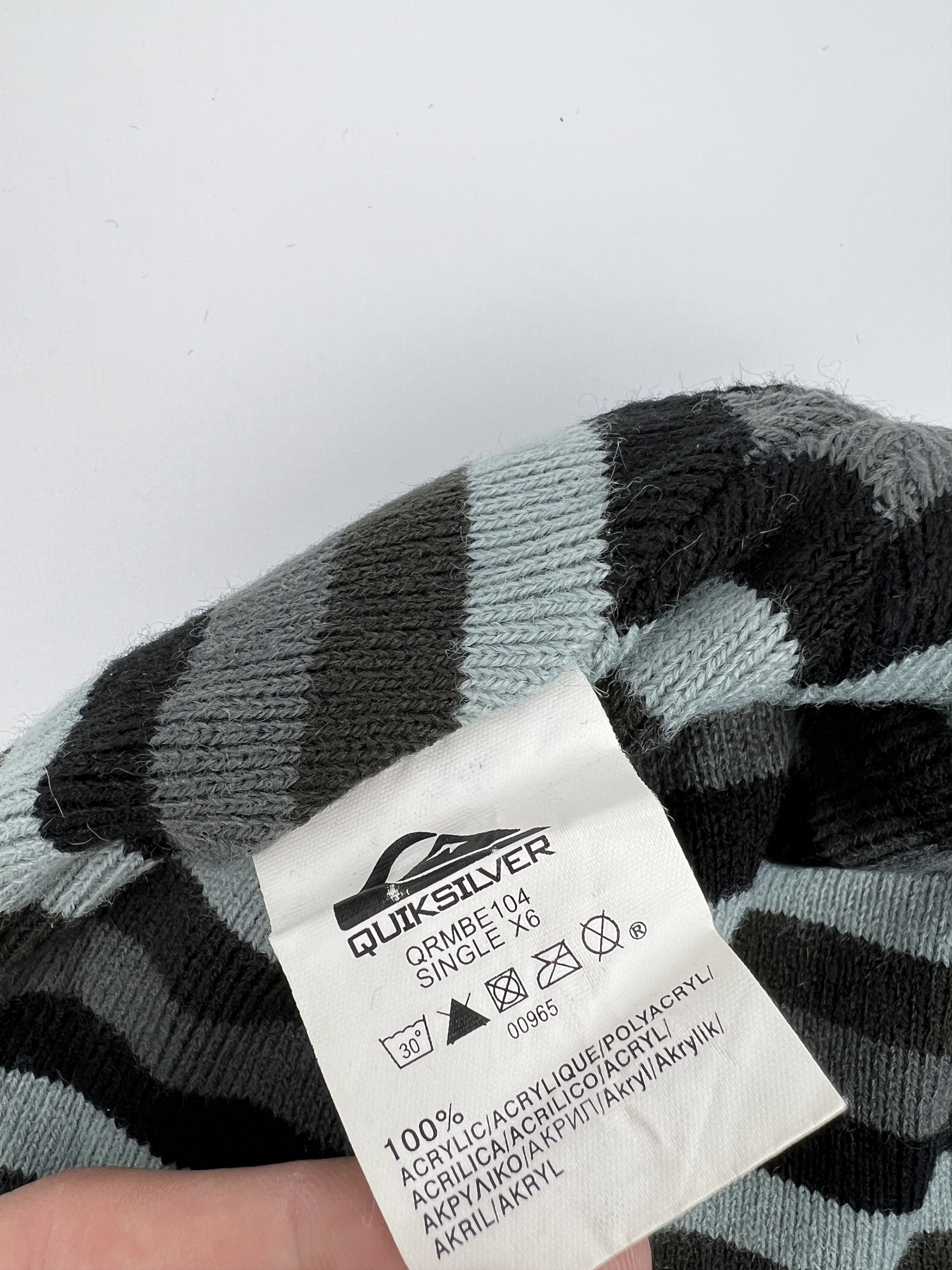Quiksilver Y2K Quicksilver Reversible Beanie Hat Logo Size ONE SIZE - 7 Thumbnail