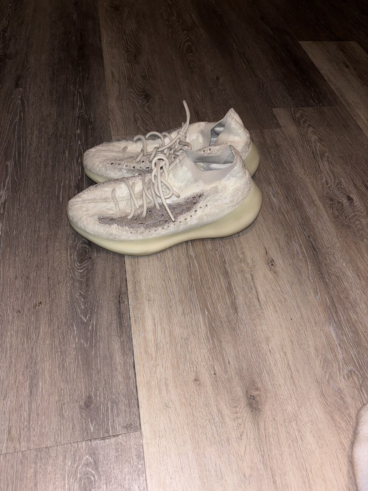 Adidas × Yeezy yeezy boost 380 calcite glow Size US 10.5 / EU 43-44 - 3 Thumbnail