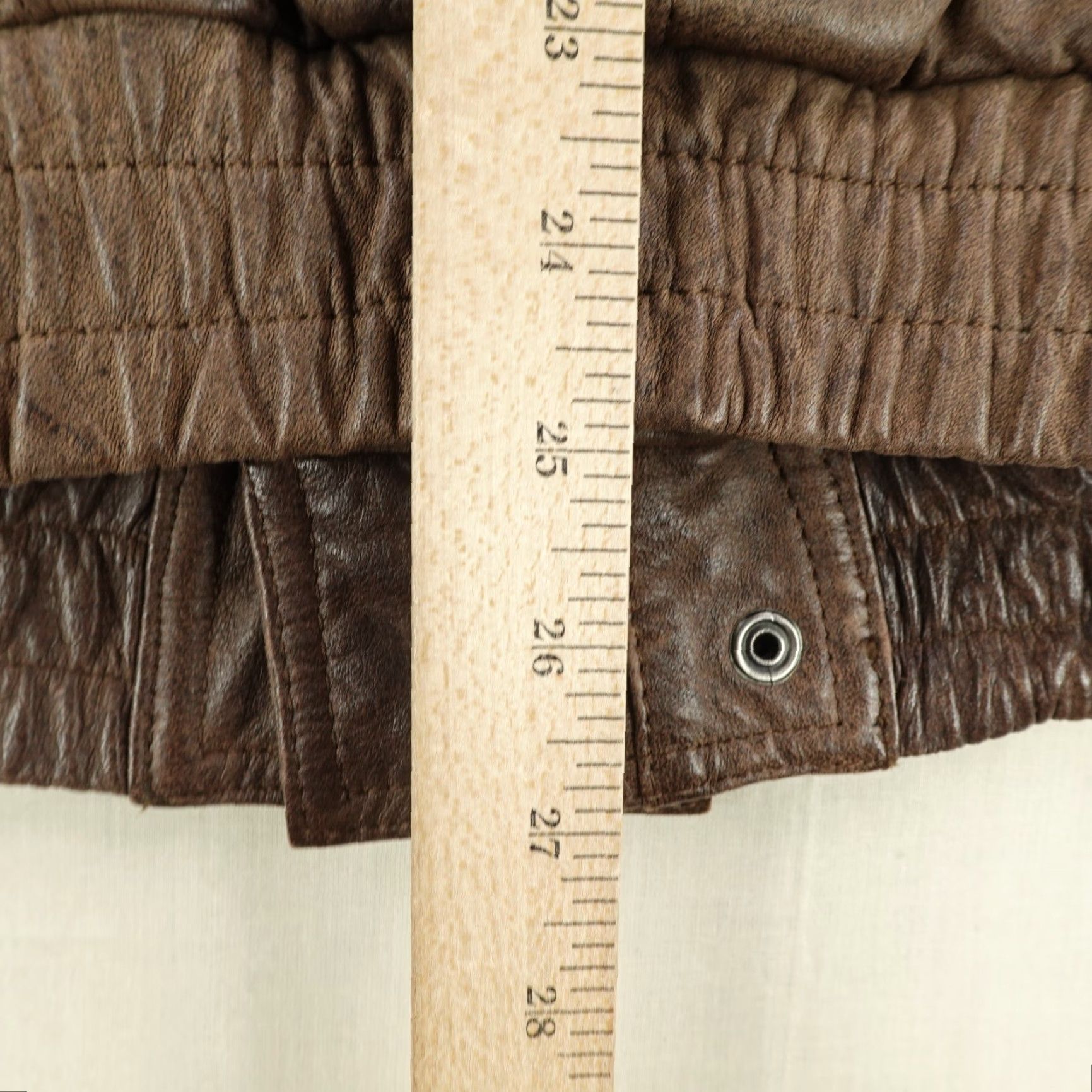 Vintage VINTAGE Aeropostale Jacket Mens 42 Brown Leather Flight Aviators Bomber Coat 90s Outdoor Casual Sports Mens Size US XS / EU 42 / 0 - 6 Thumbnail
