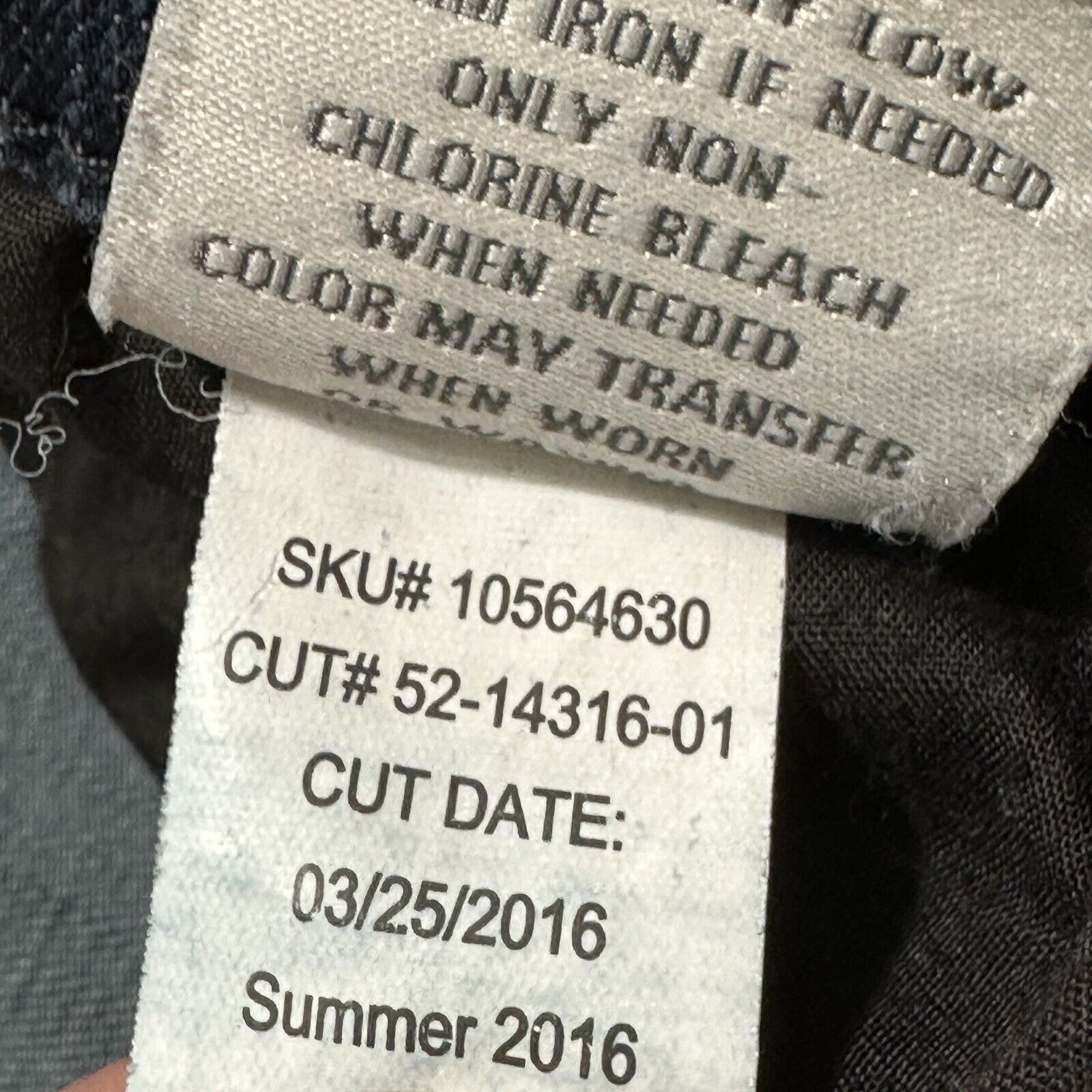 Other Torrid Denim 16 Skinny Leg Jean Navy Blue Distress Mid Rise Size 38" / US 16 / IT 52 - 14 Thumbnail