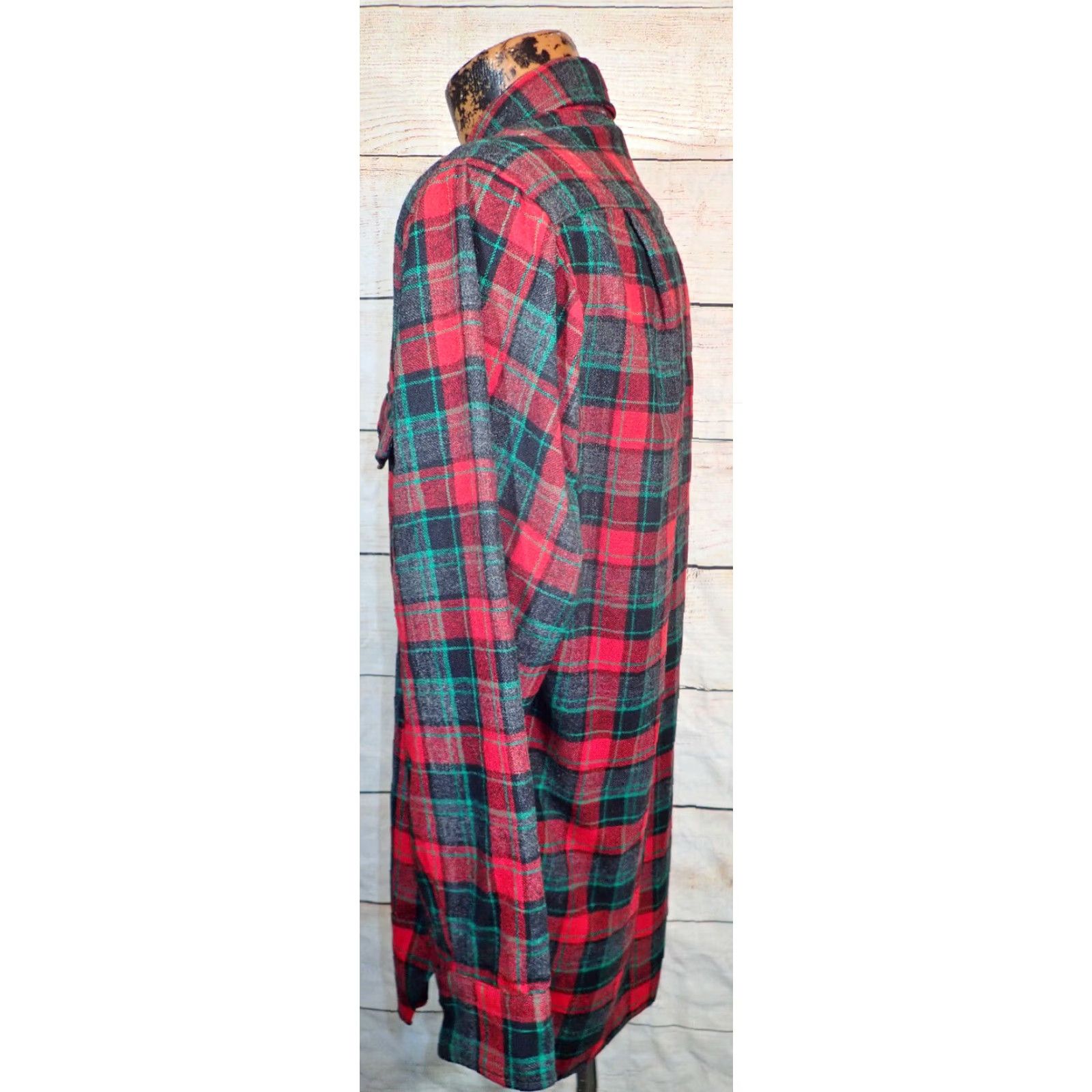 Pendleton Vintage Pendleton Guide Shirt Men Large 70s Plaid Wool All Seasons Fall Spring Summer Winter Red Black Green Size US M / EU 48-50 / 2 - 3 Thumbnail