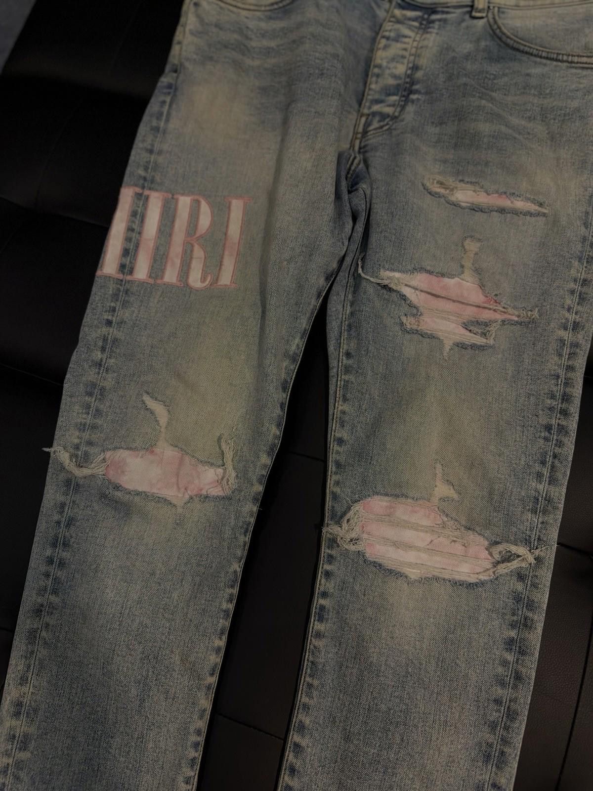 Amiri Size 34 - Amiri Blue Pink Leg Logo Jeans Small Stain Size US 34 / EU 50 - 7 Thumbnail