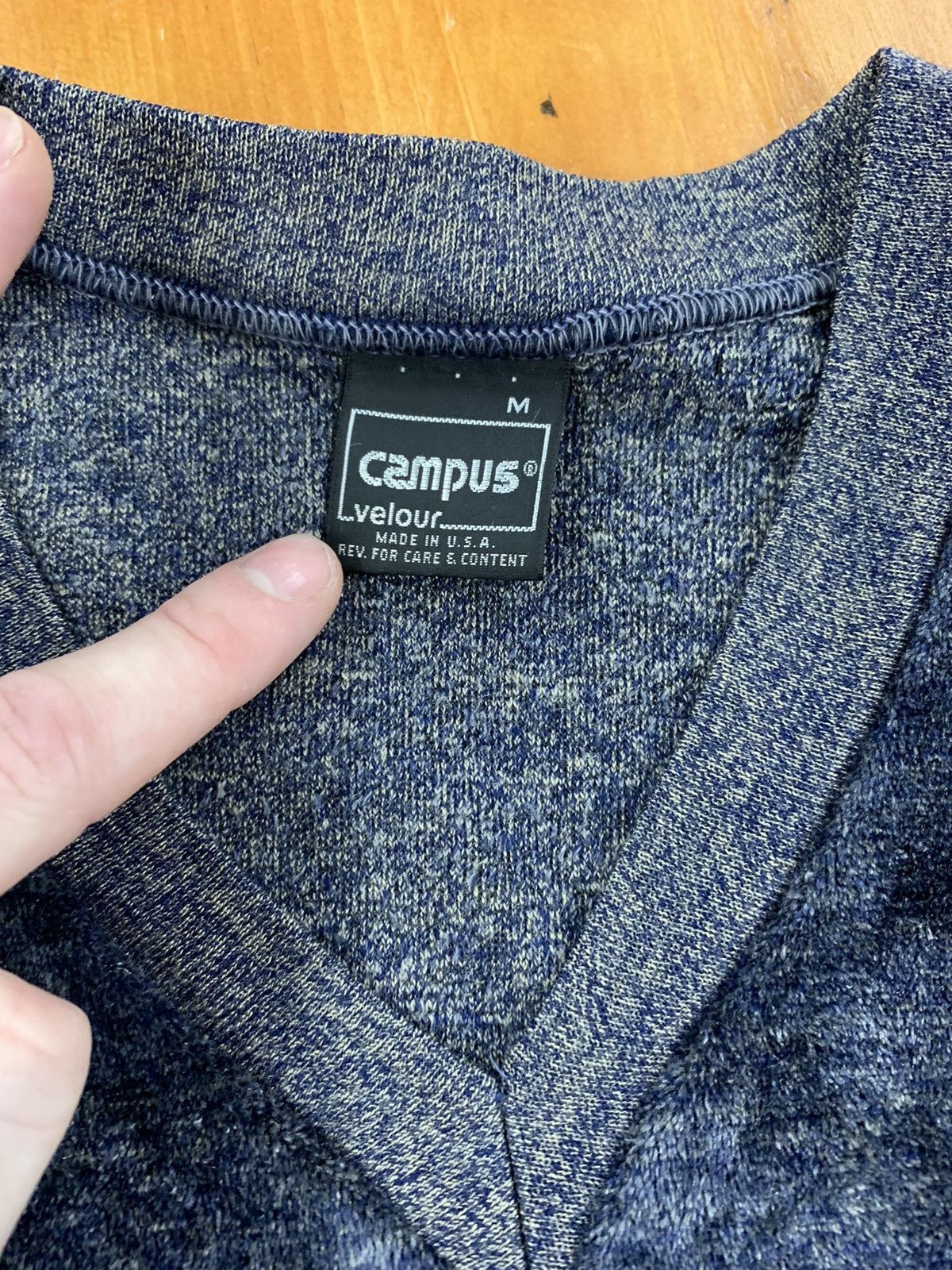 Vintage Vintage 1970s Velour Campus Pullover Knit Size US S / EU 44-46 / 1 - 1 Thumbnail
