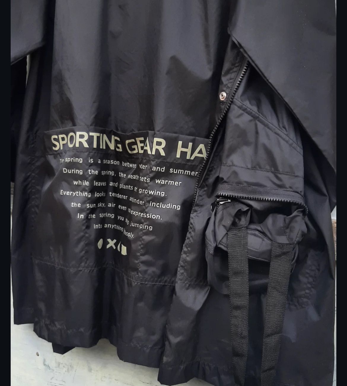 Issey Miyake 2000s Hai Sporting Gear Packable Survival Hodded Jacket Size US L / EU 52-54 / 3 - 4 Thumbnail