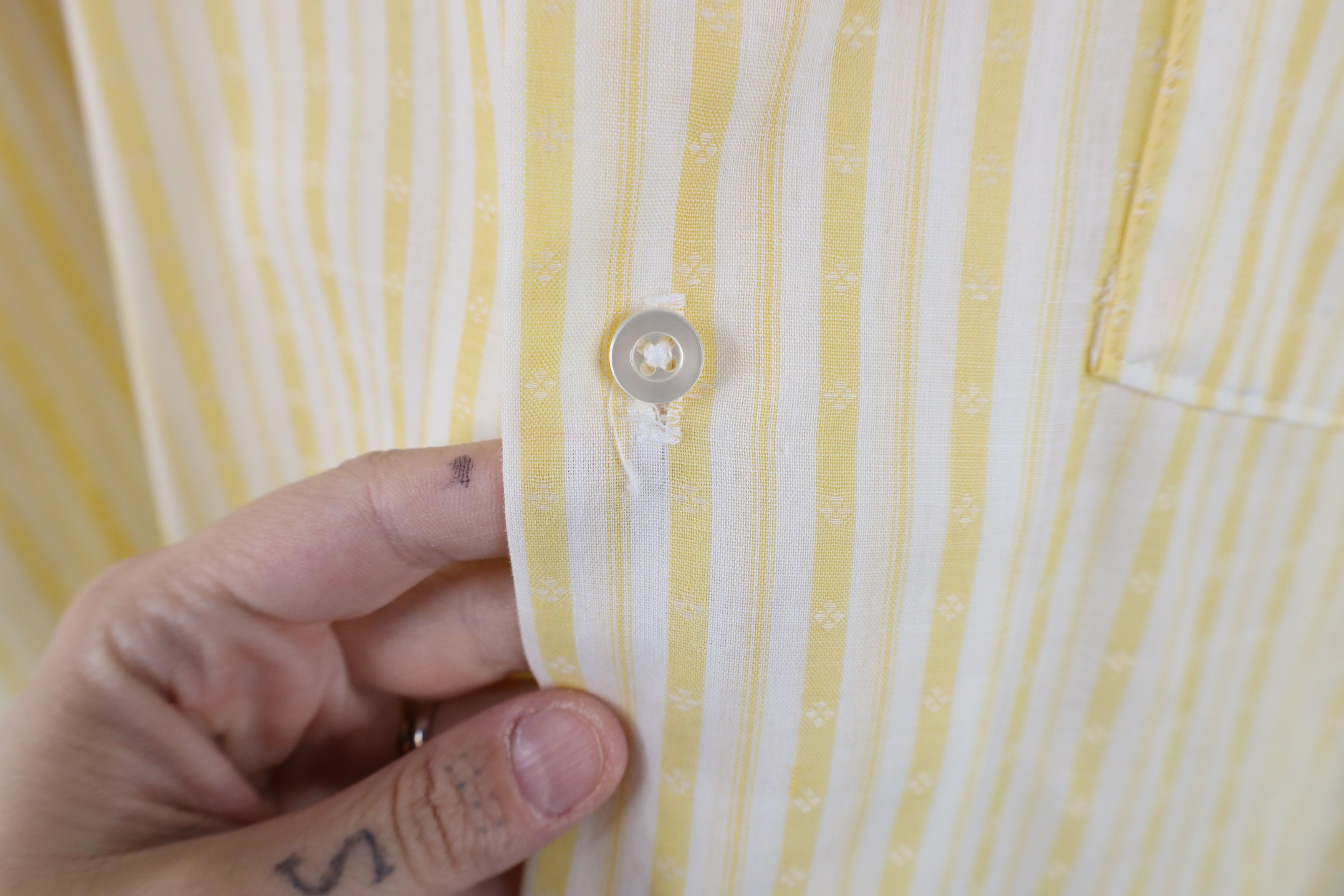 Vintage Vintage 70s Streetwear Striped Short Sleeve Button Shirt Size US XL / EU 56 / 4 - 9 Thumbnail