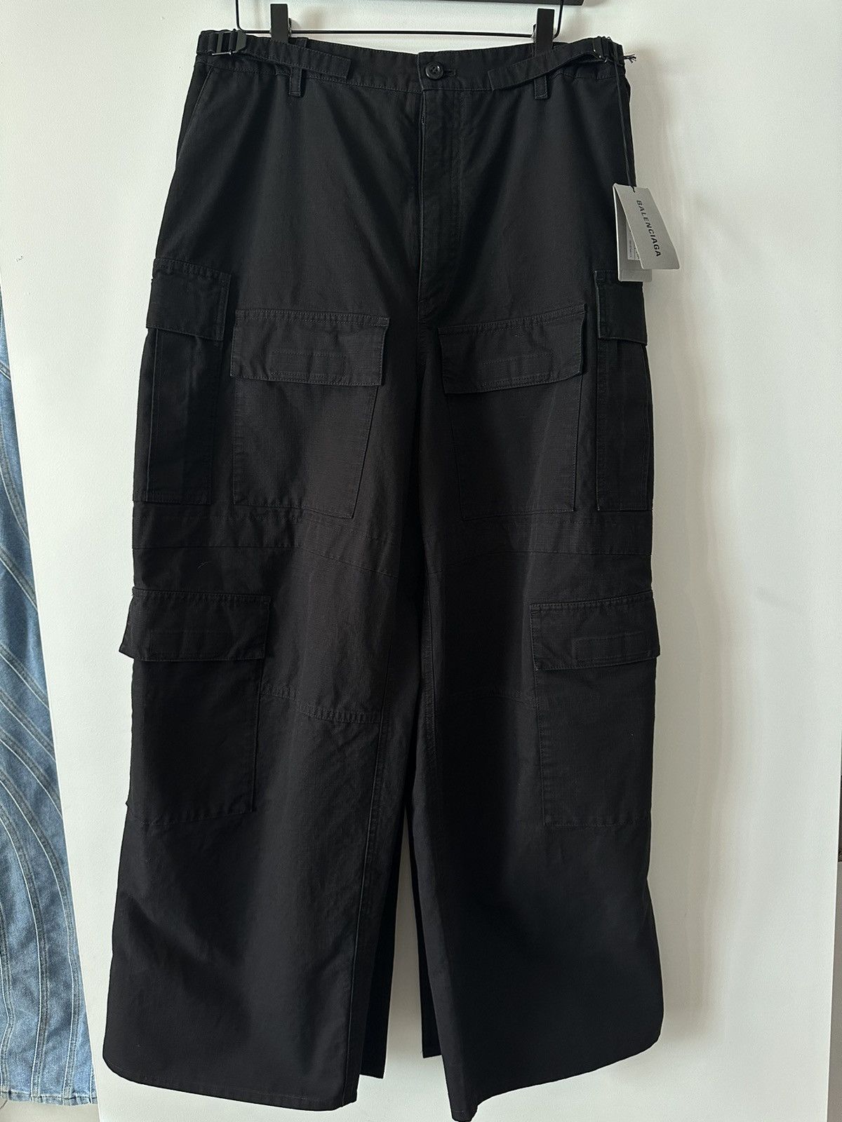 Balenciaga Final drop !! Balenciaga ss23 double waist apron Balenciaga Final drop !! Balenciaga ss23 double waist apron