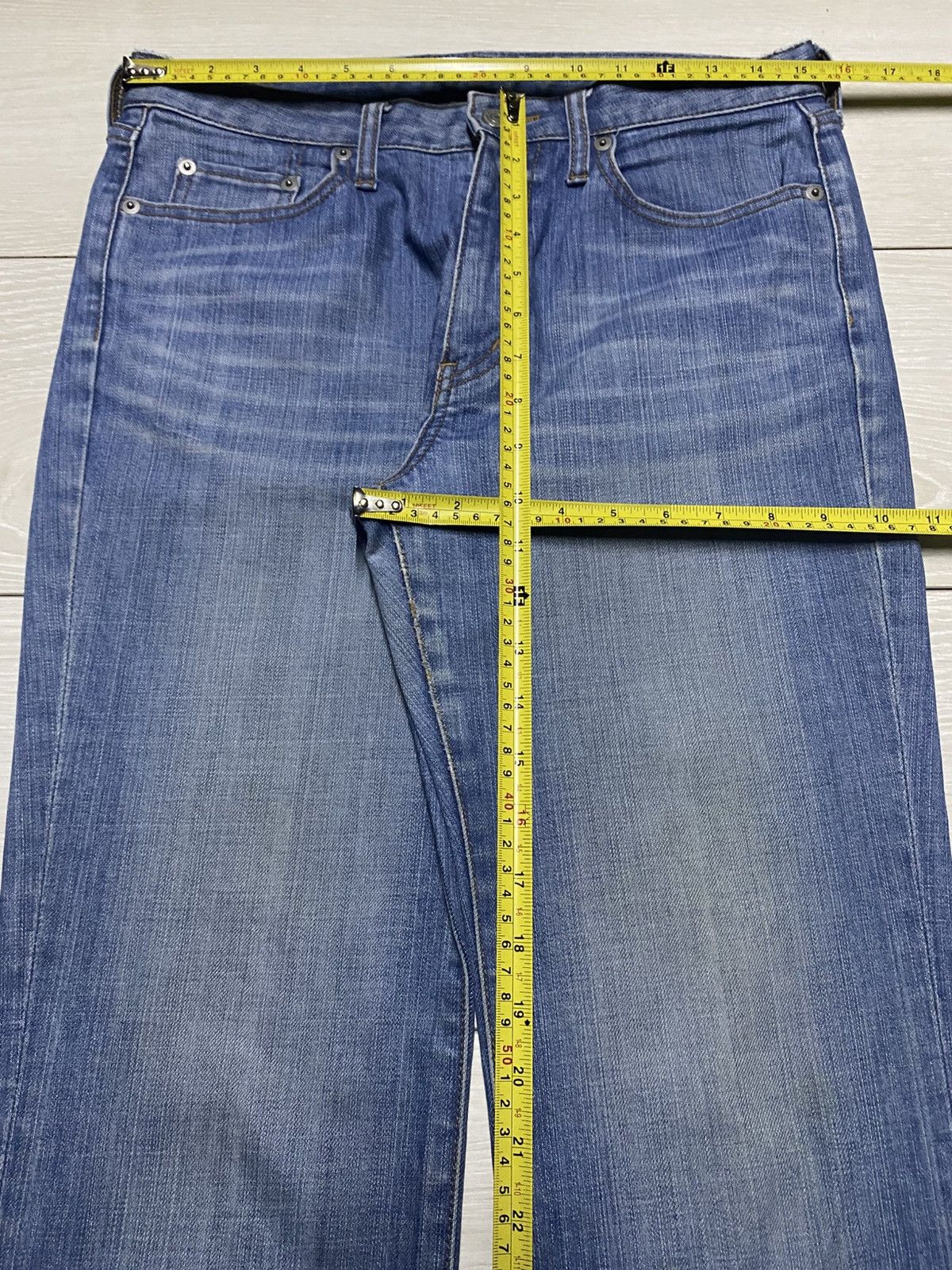 Japanese Brand Vintage Japanese Brand Uniqlo Light Wash Flare Bootcut Jeans Size US 30 / EU 46 - 9 Thumbnail
