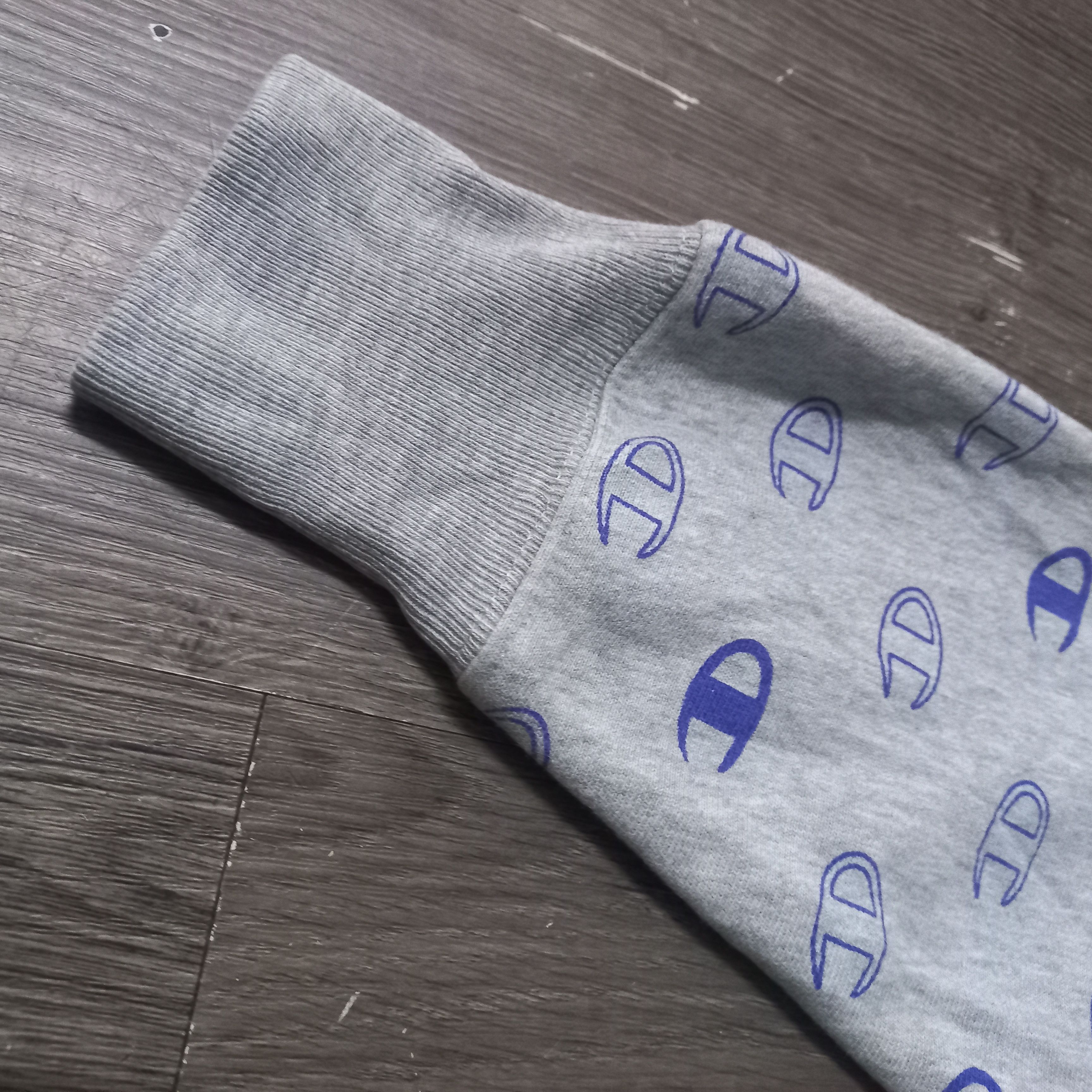 Champion × Vintage Vinatage champion reverse weave overprint Size US L / EU 52-54 / 3 - 4 Thumbnail