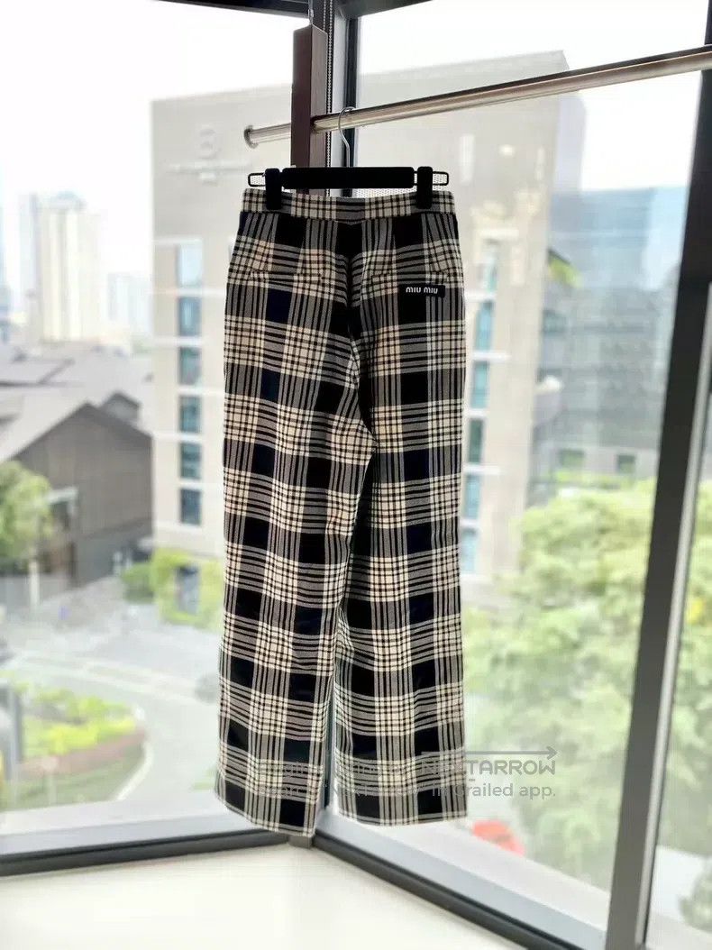Miu Miu Miu Miu 38 Letter logo plaid slacks Size 37" - 2 Thumbnail