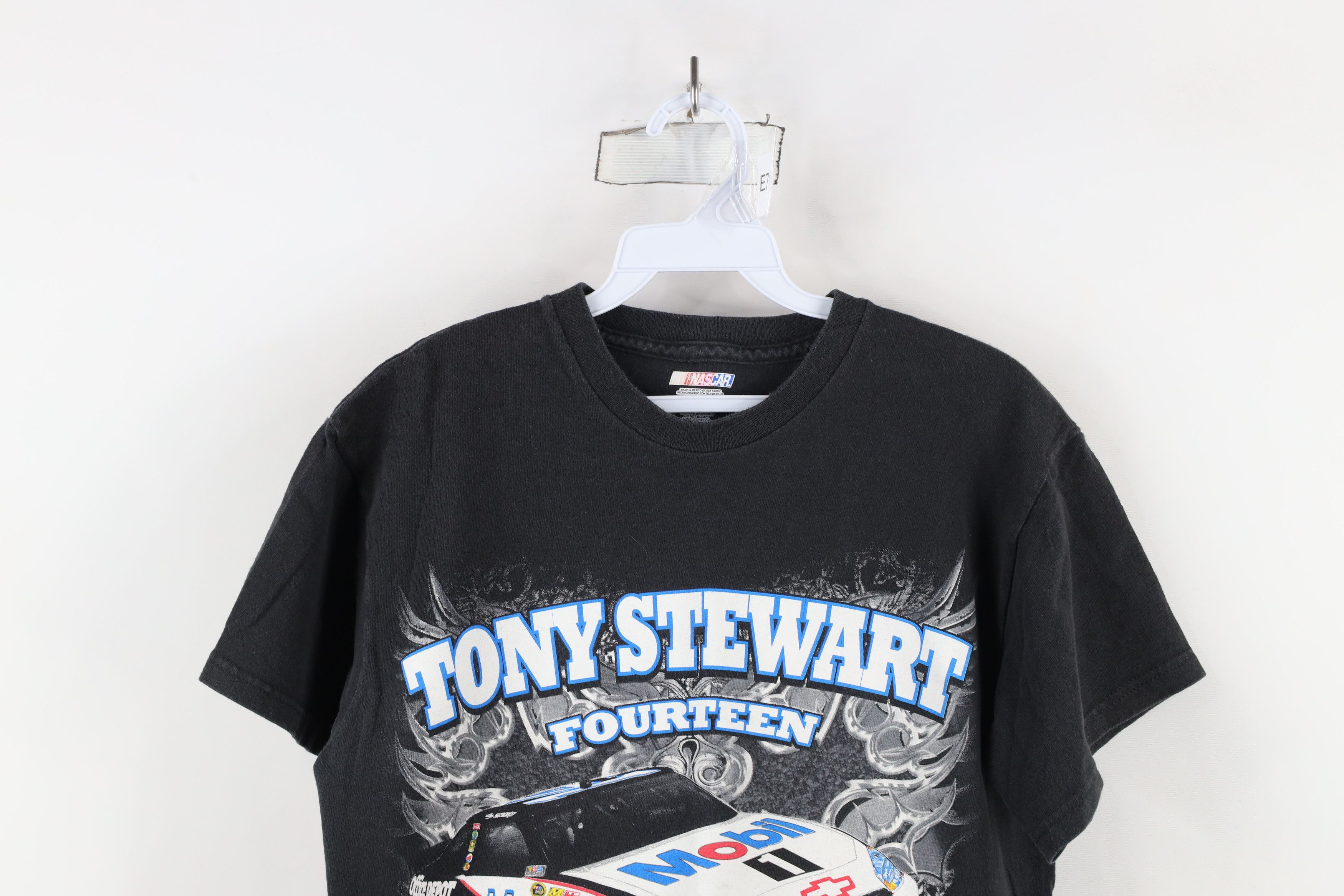 Vintage Vintage Y2K NASCAR Tony Stewart Racing Print T-Shirt Black Size US M / EU 48-50 / 2 - 2 Thumbnail