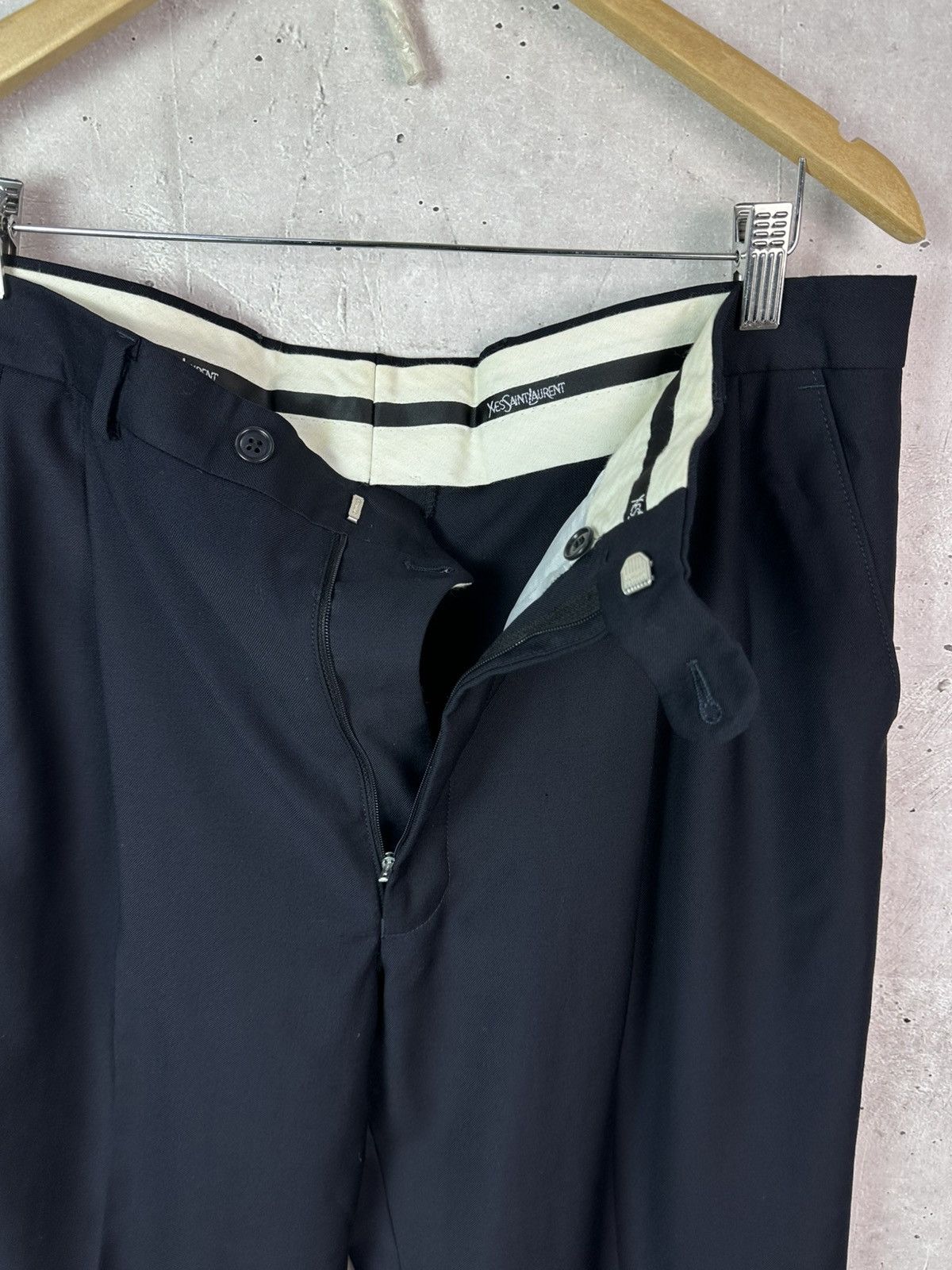 Yves Saint Laurent YSL Yves Saint Laurent Vintage 90s Wool Navy Suit Trousers Size US 36 / EU 52 - 5 Thumbnail