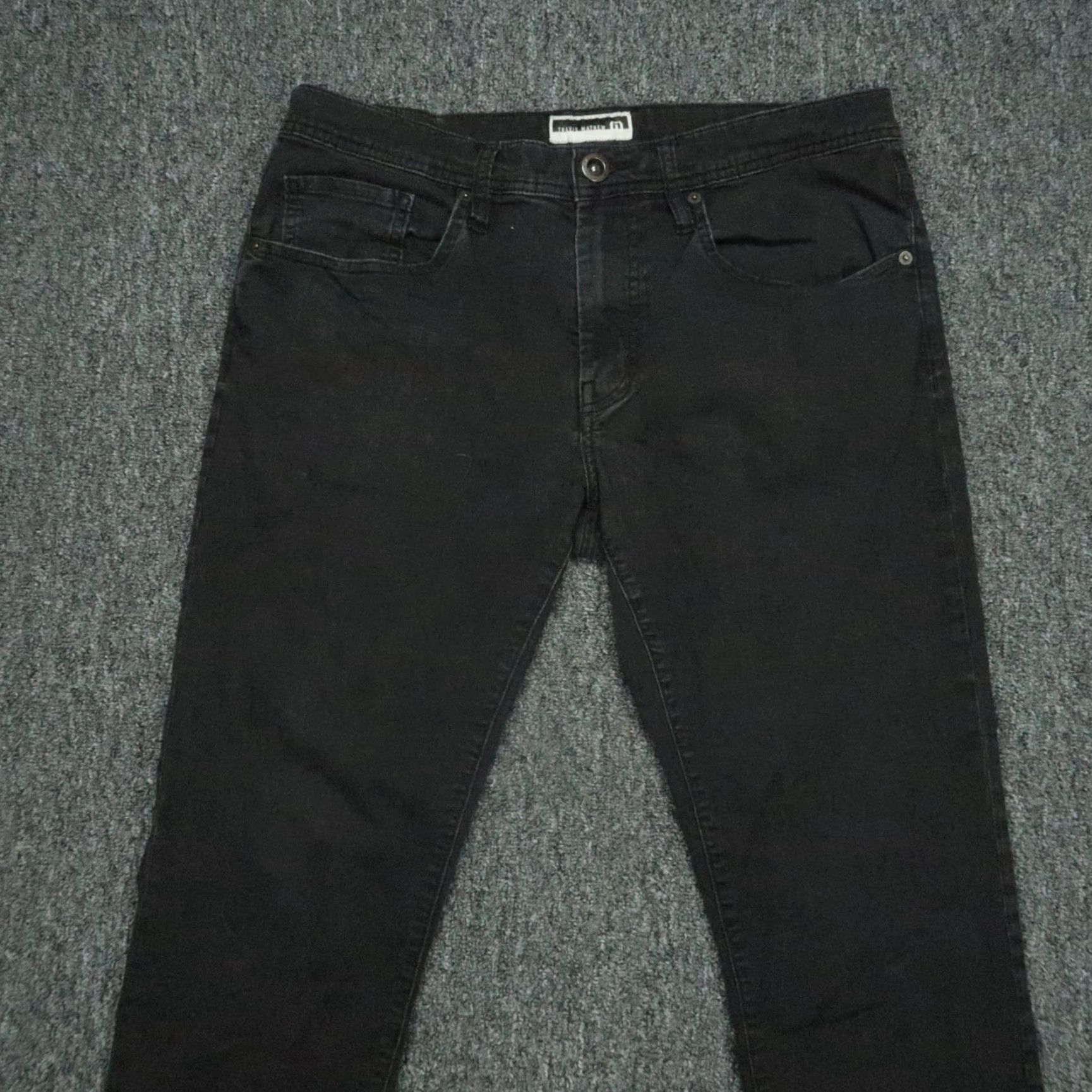 TravisMathew Travis Mathew Jeans 32x28 Black 5-Pocket Straight Denim Legacy Mens Size US 32 / EU 48 - 2 Thumbnail