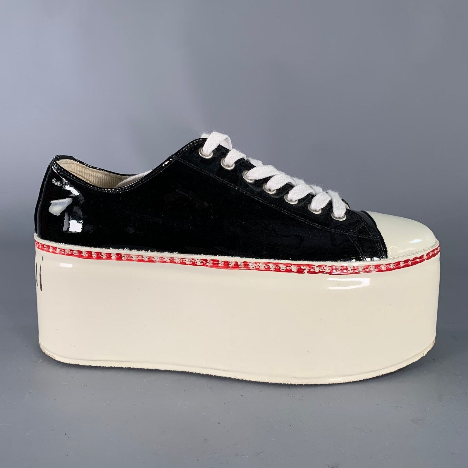 Marni MARNI Size 9 Black White Leather Calf Sneakers Size US 9 / IT 39 - 2 Thumbnail