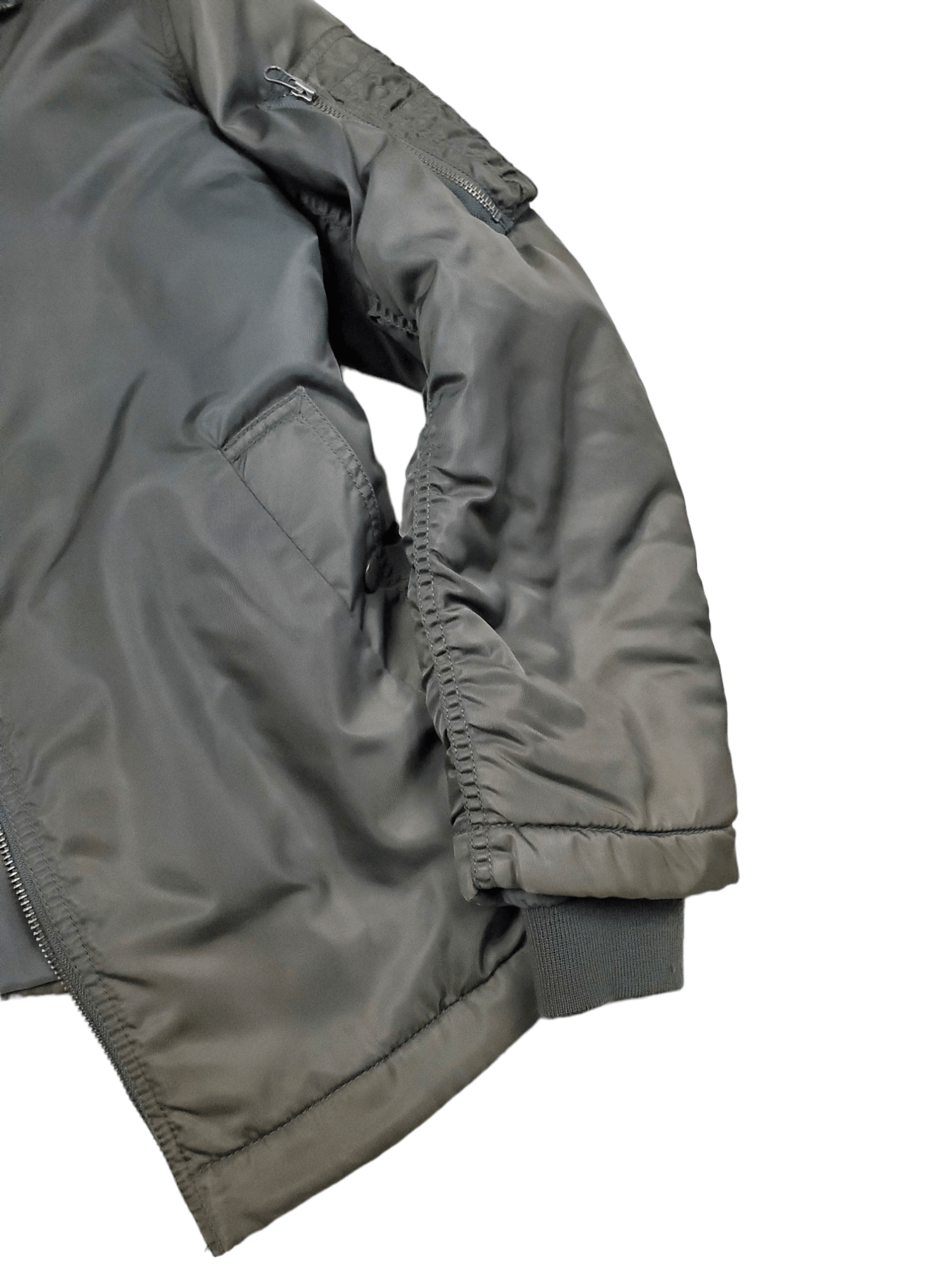 Uniqlo Uniqlo Bomber Jacket Army Green Military Style Size US M / EU 48-50 / 2 - 4 Thumbnail