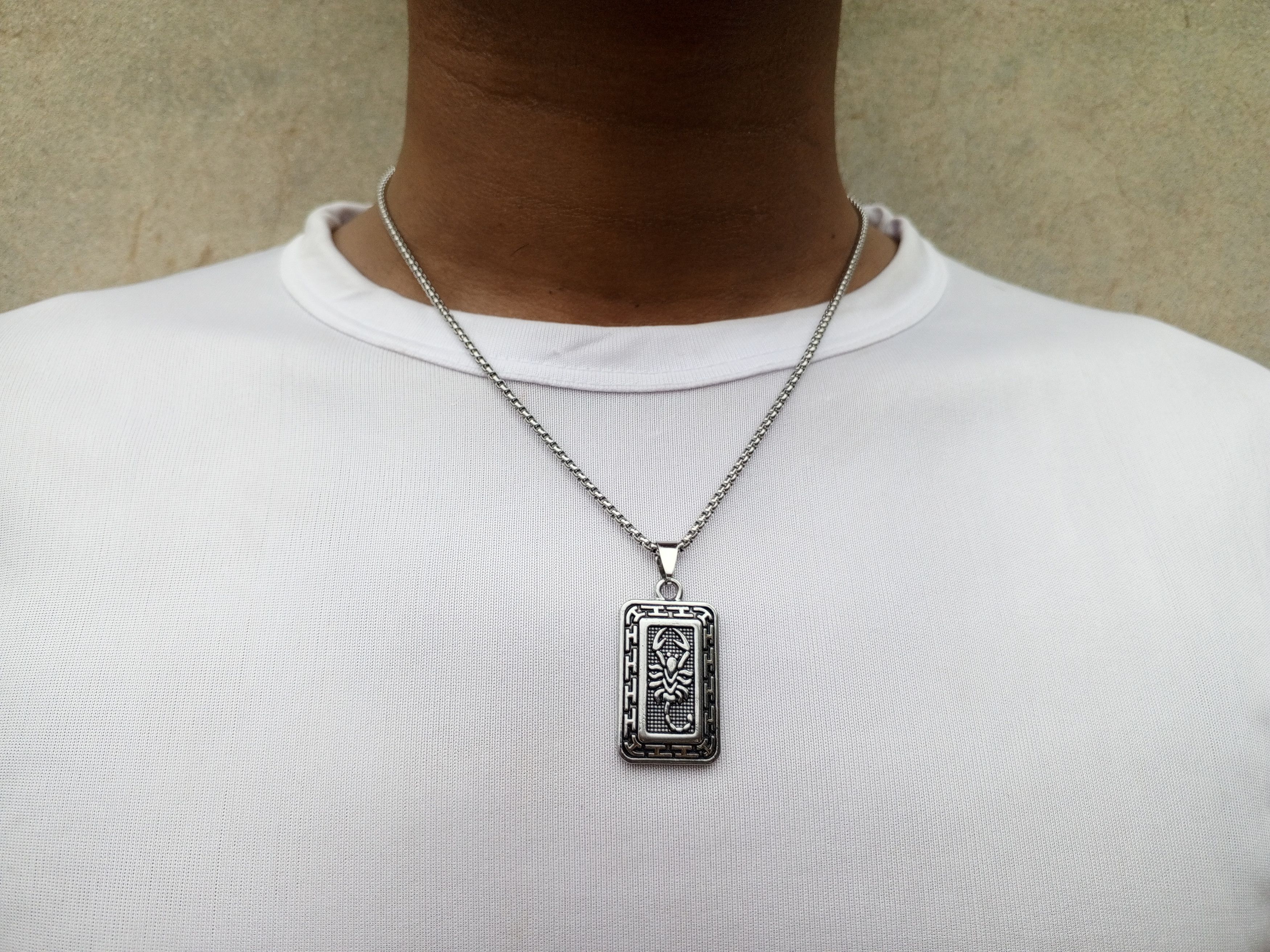 Other Rectangular Scorpion Pendant Necklace Size ONE SIZE - 4 Thumbnail