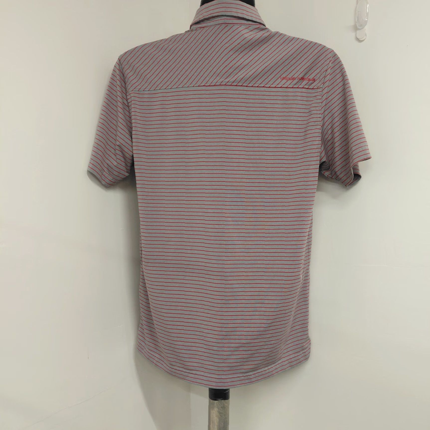 Under Armour Under Armour Polo Shirt Mens Size Medium Gray/Red Golf HeatGear Striped Size US M / EU 48-50 / 2 - 4 Thumbnail