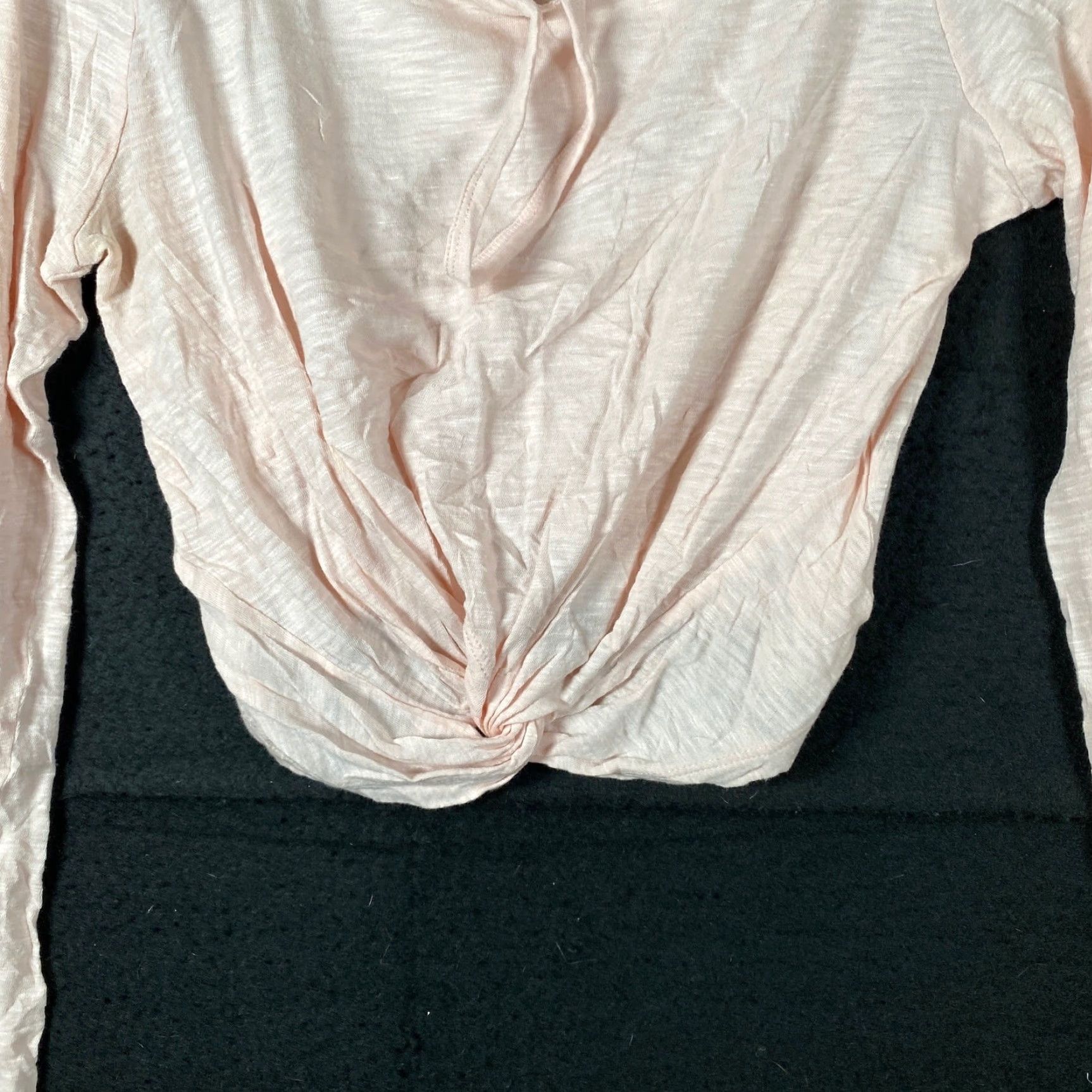 Express Express Blouse Pink Cropped Twist Front Long Sleeve Round Neck S Women Size S / US 4 / IT 40 - 2 Thumbnail