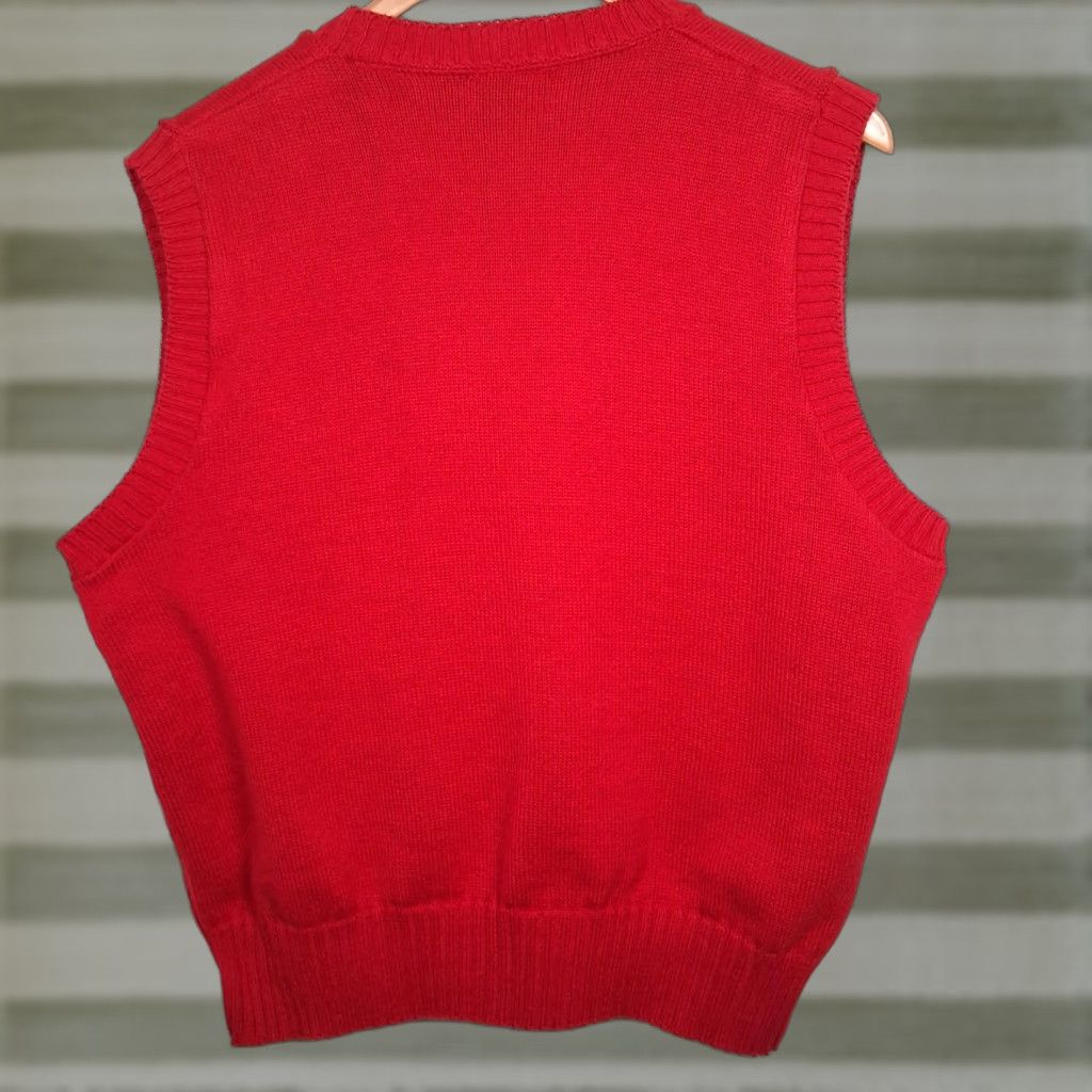 Lands' End VINTAGE Lands' End Sweater Vest Classic Red Cotton Knit V Neck USA Men's L Red 90s Holiday Office Wear Vest Mens Size US L / EU 52-54 / 3 - 1 Thumbnail