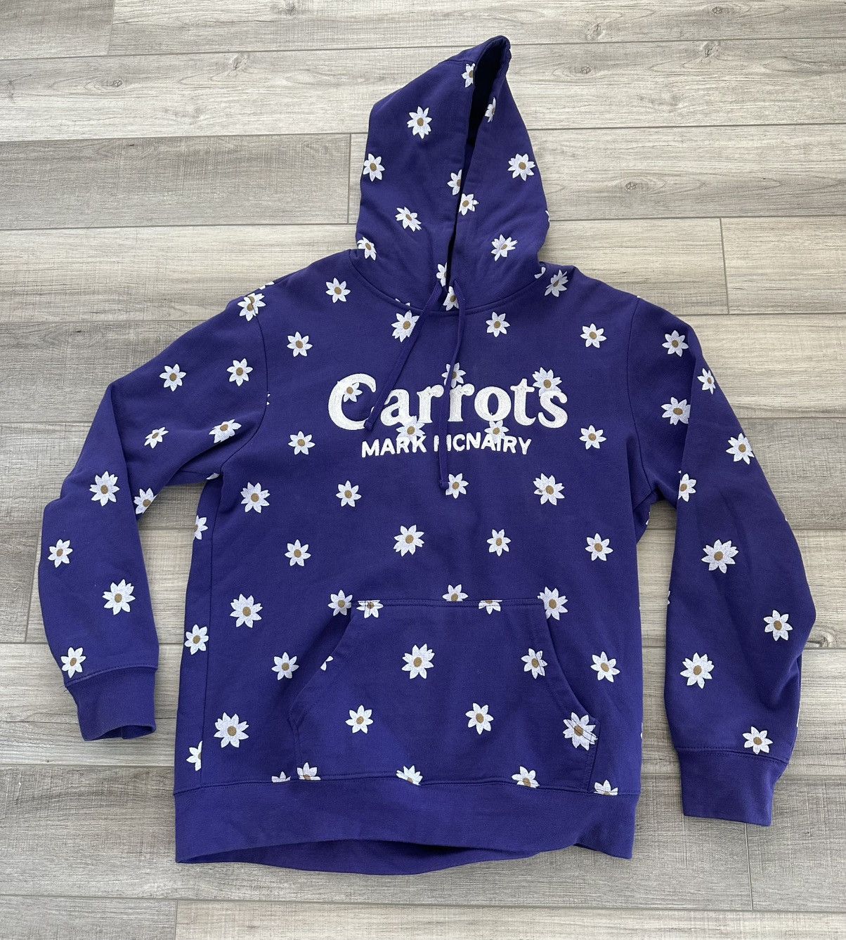Mark McNairy Carrots x Mark Mcnairy New Amsterdam Daisy All Over Hoodie Size US XL / EU 56 / 4 - 1 Thumbnail