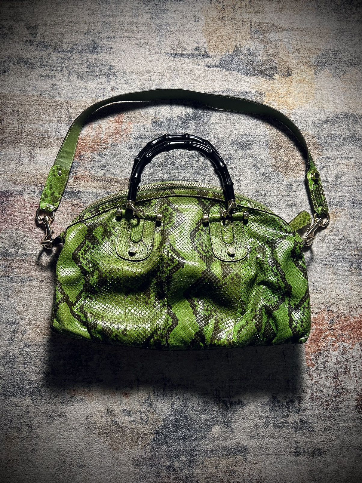 gucci slime green snakeskin purse