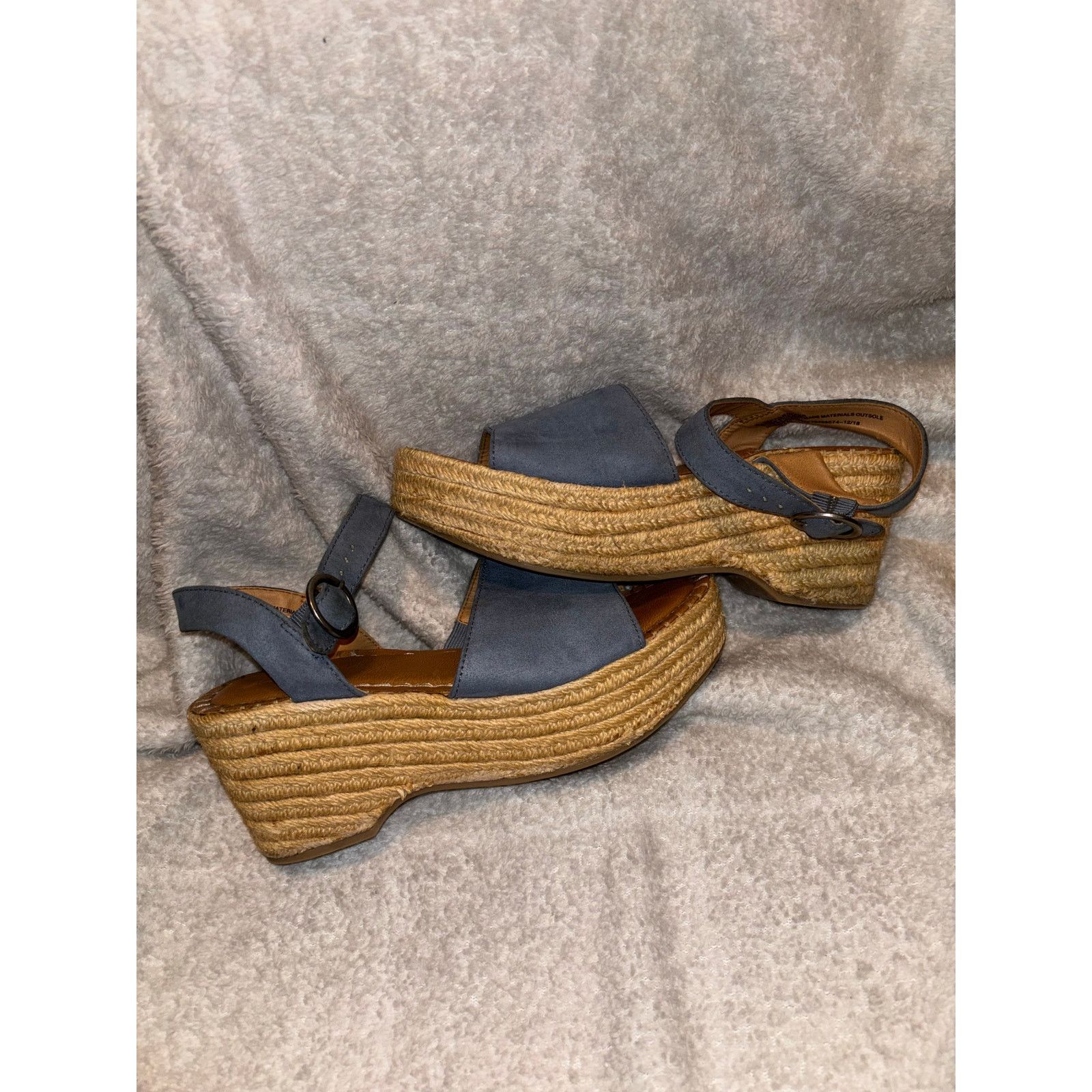 The Unbranded Brand Blue Suede Universal Thread Wedges Size 8 Size US 8 / IT 38 - 3 Thumbnail