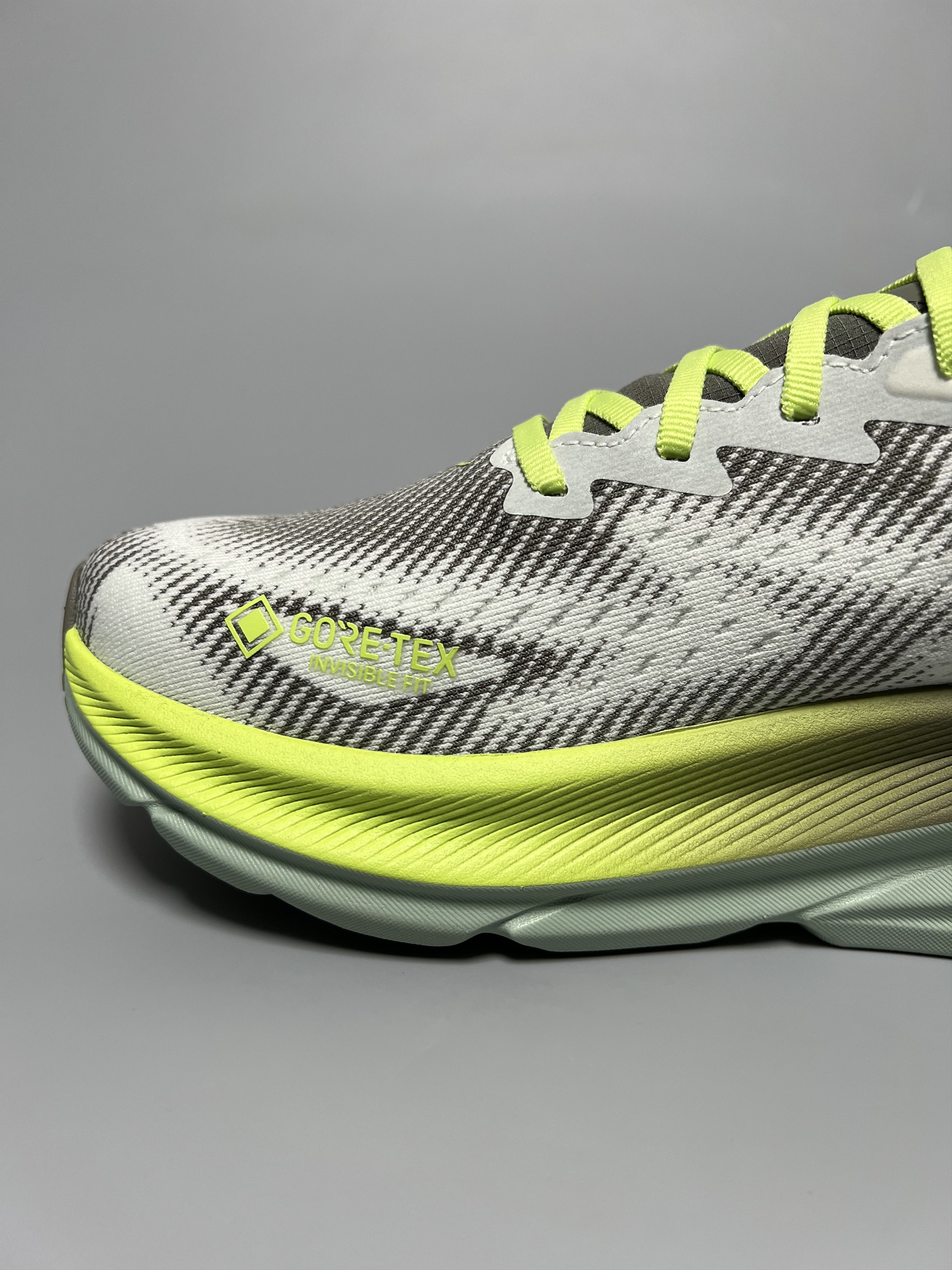 Goretex × Hoka 10D Sample Hoka One One Clifton 9 GTX Running Shoes Size US 10 / EU 43 - 10 Thumbnail