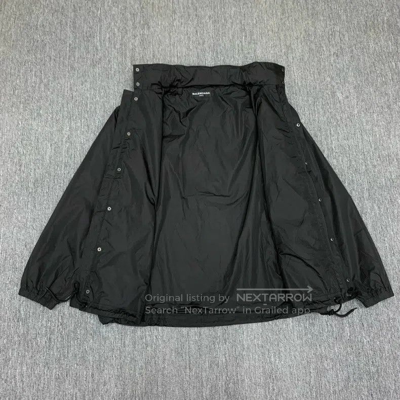 Balenciaga Balenciaga Black nylon windbreaker jacket Size US S / EU 44-46 / 1 - 3 Thumbnail