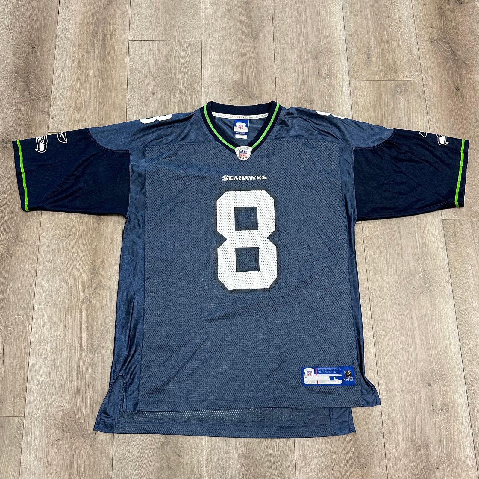 NFL Reebok Seattle Seahawks Matt Hasselbeck #8 jersey Large Size US L / EU 52-54 / 3 - 1 Thumbnail