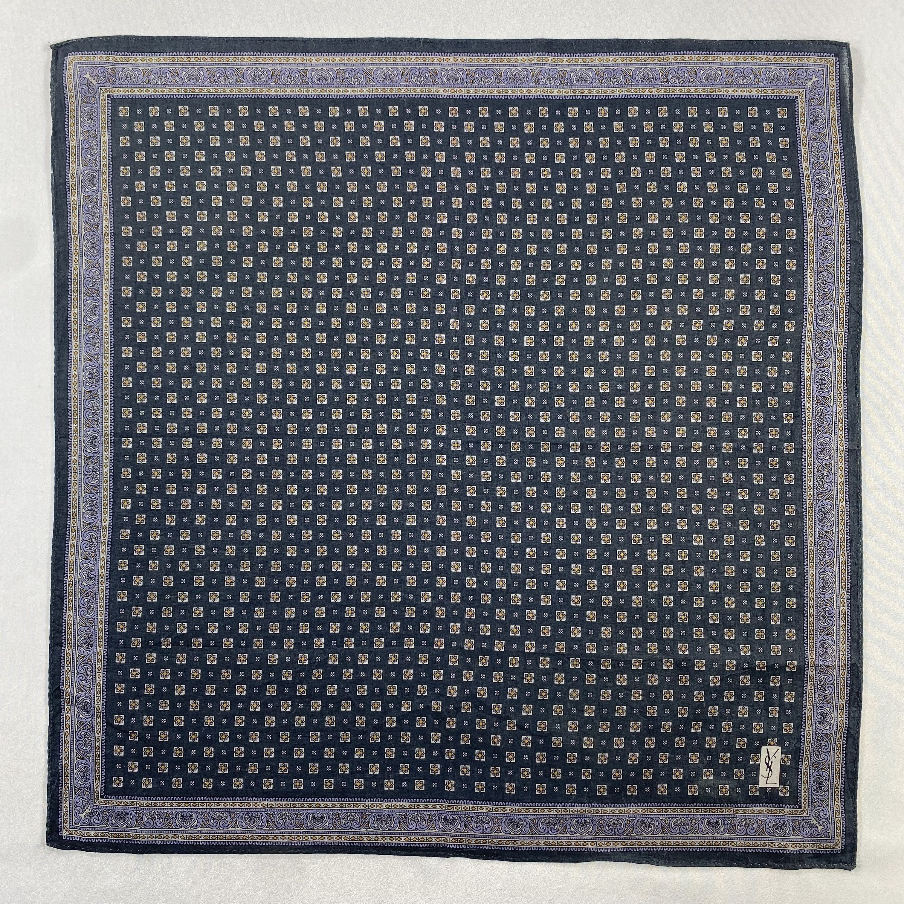 Vintage Yves Saint Laurent Neckerchief / Handkerchief-P1882 Size ONE SIZE - 1 Thumbnail
