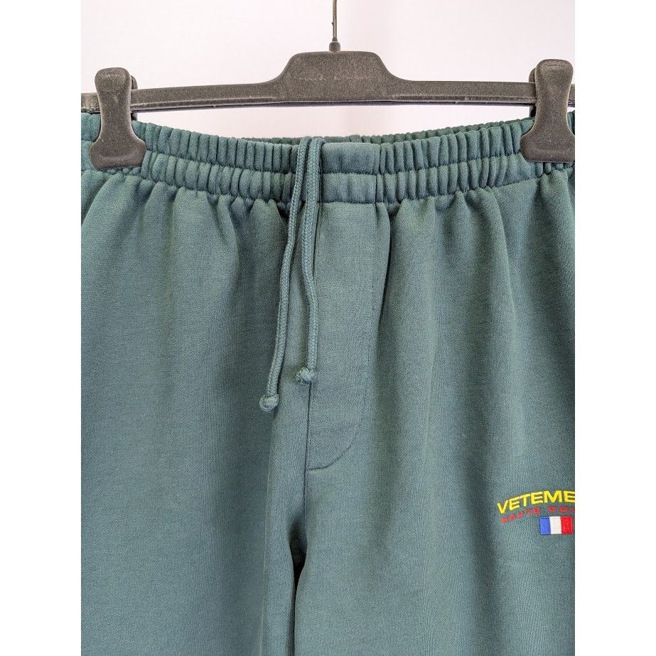 Vetements o1rshd1 Sweatpants & Joggers in Green Size US 34 / EU 50 - 5 Thumbnail