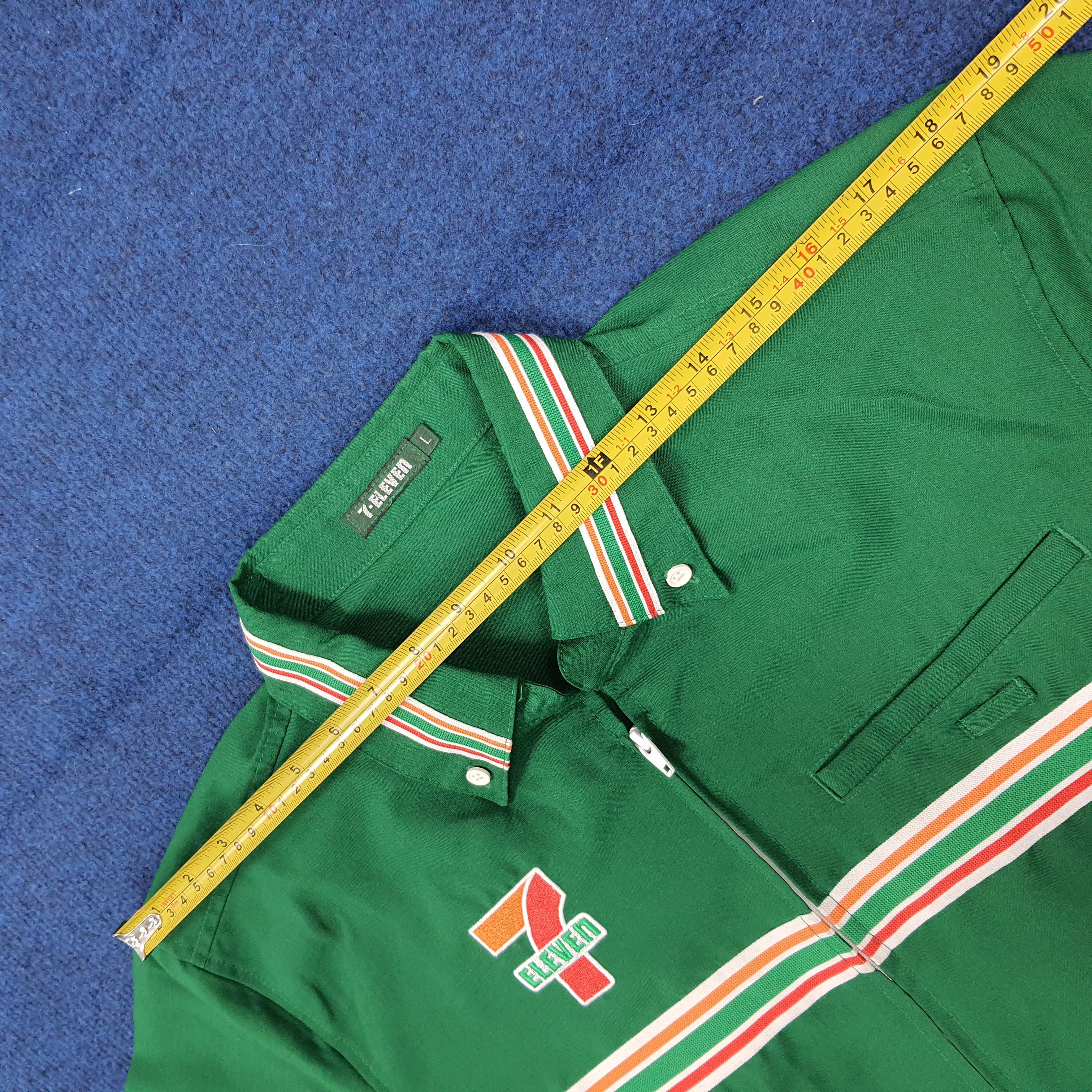 Japanese Brand VINTAGE Japanese 7-Eleven Employee Uniform Work Jacket E1A23 Size US M / EU 48-50 / 2 - 9 Thumbnail