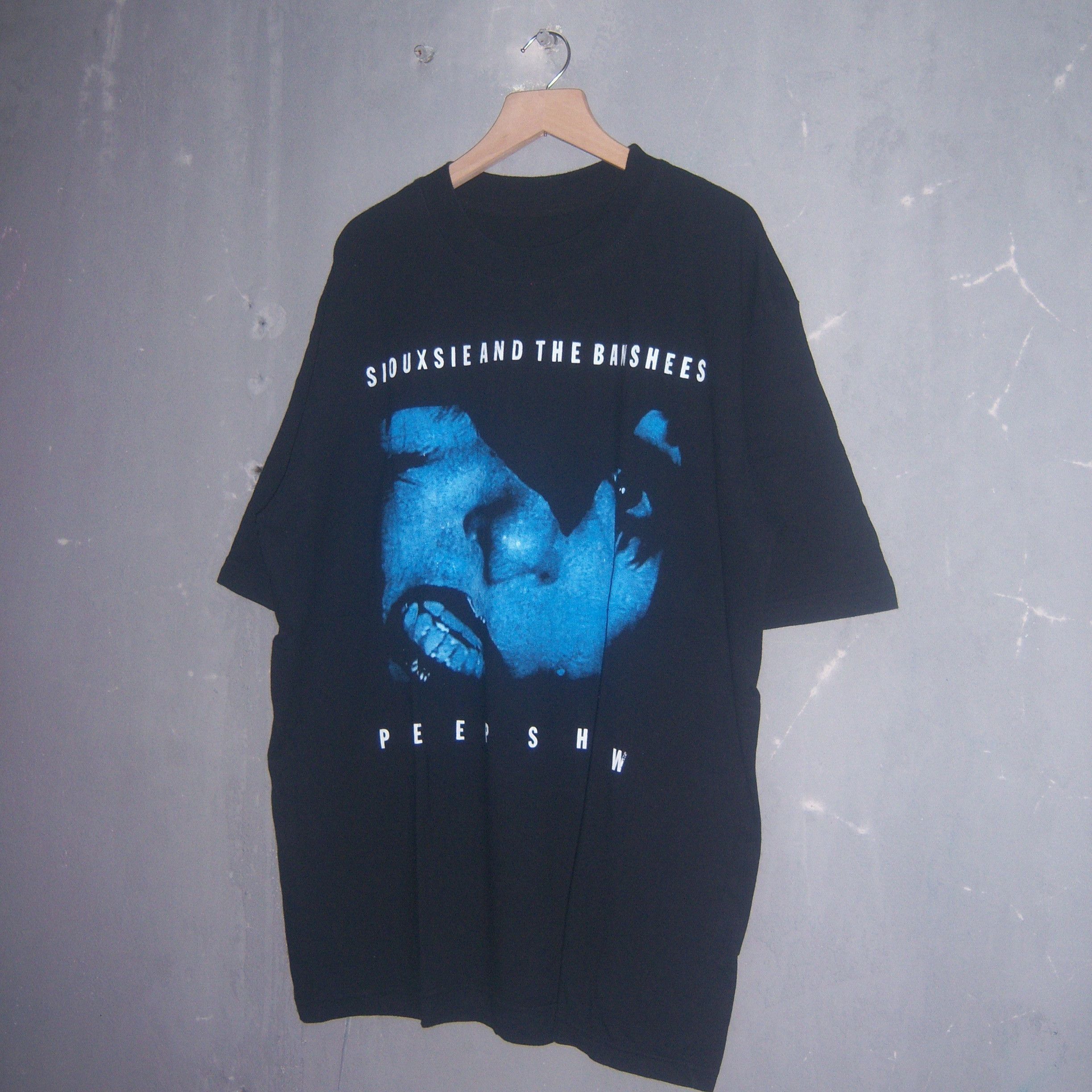 Band Tees Reprint Siouxie And The Banshees Peepshow T Shirt Size US XL / EU 56 / 4 - 2 Thumbnail