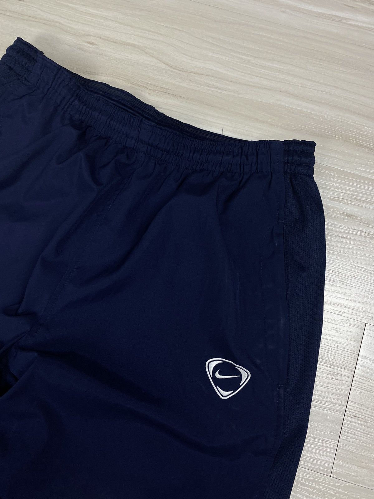Nike × Vintage Vintage Y2K Nike nylon track Pants Joggers drill Gorpcore Size US 32 / EU 48 - 5 Thumbnail