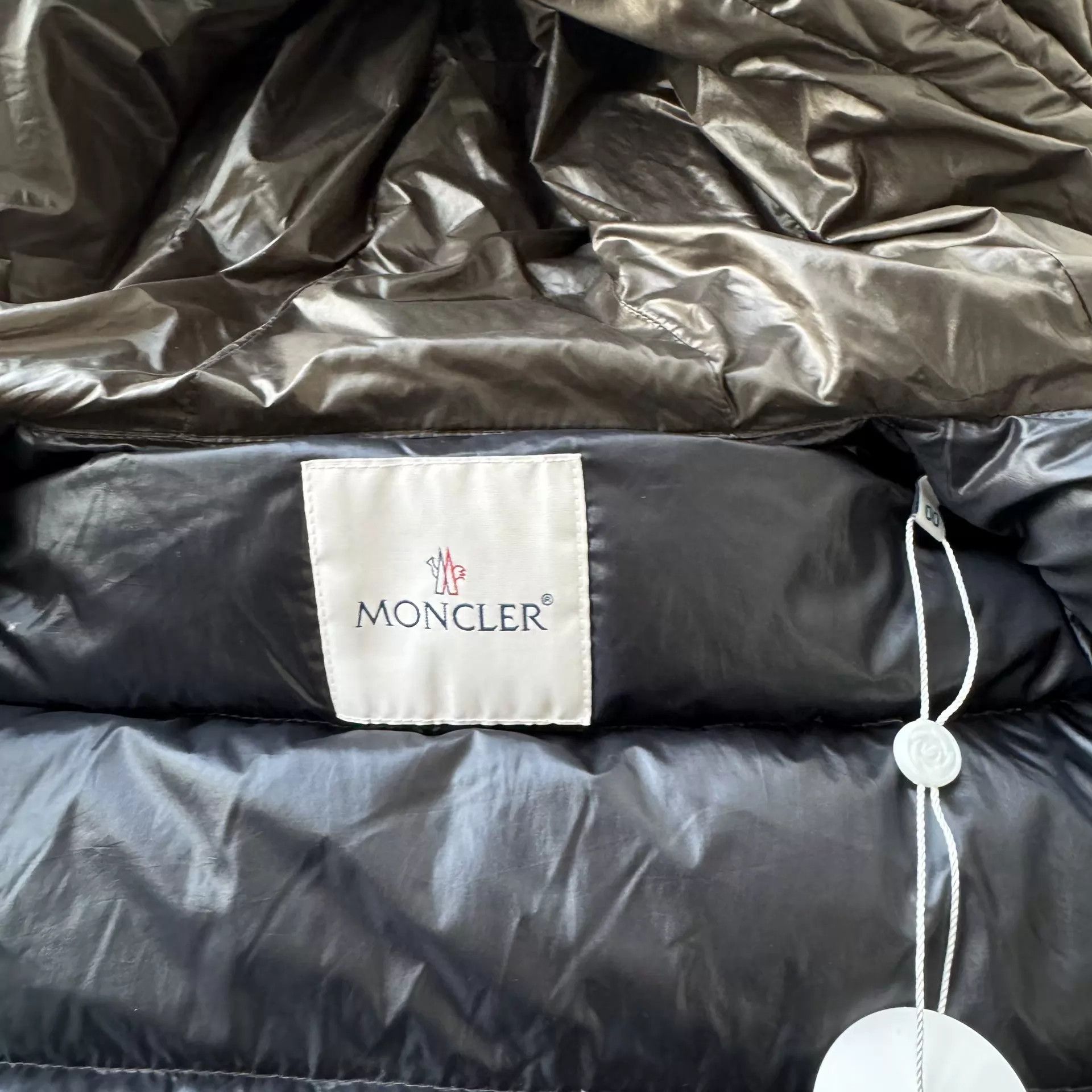 Moncler Moncler suyen women's dark green puffer 00 like new Size XXS / US 00 / IT 34 - 7 Thumbnail