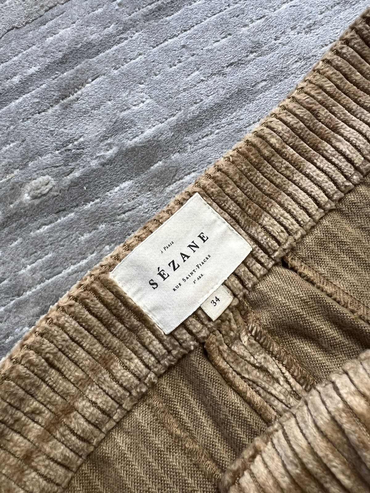 Sezane Sezane velvet beige pants luxury basic striped Portugal Size 24" / US 00 / IT 34 - 4 Thumbnail