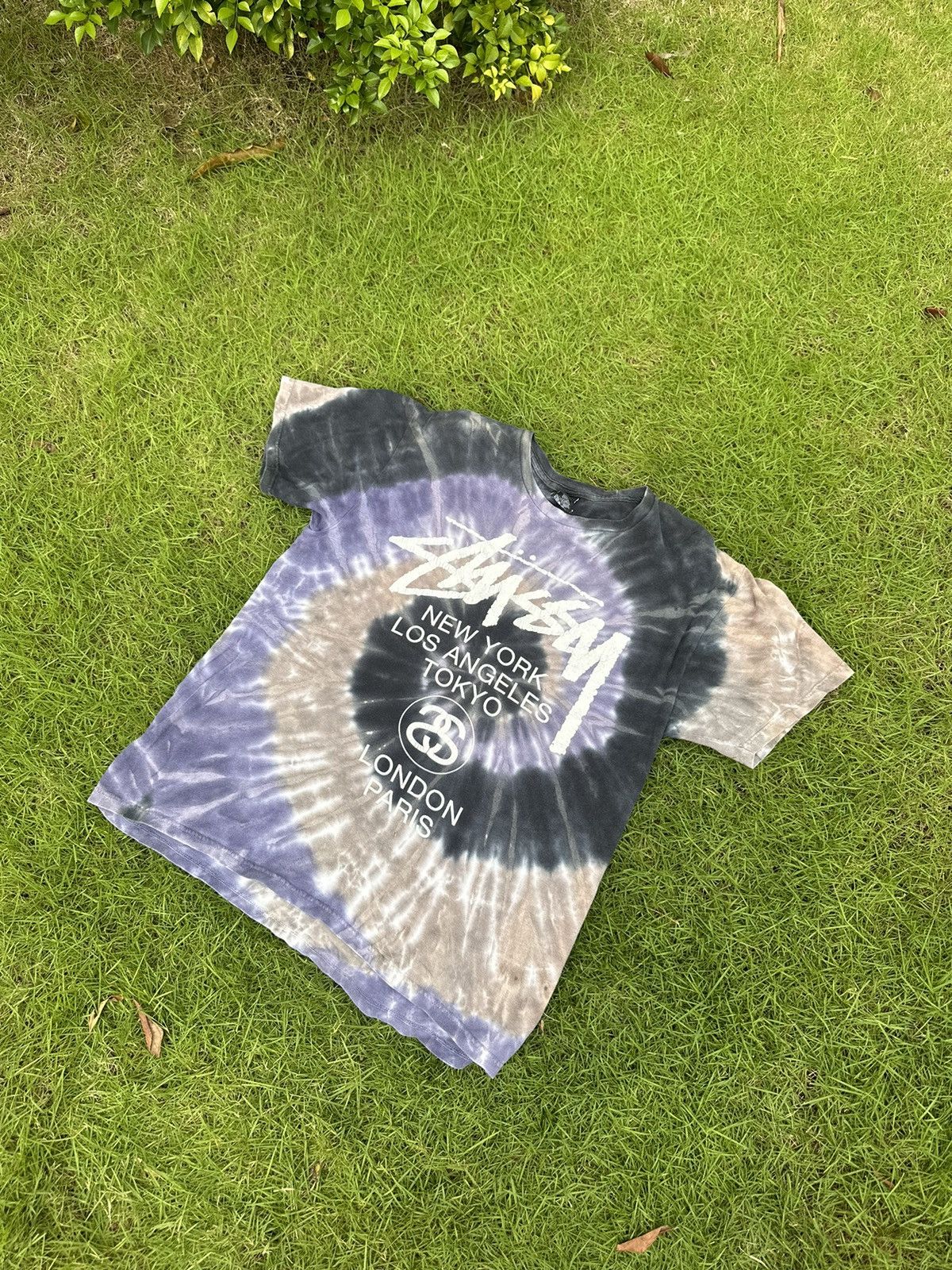 STUSSY VINTAGE BIG LOGO STREETWEAR T-SHIRT