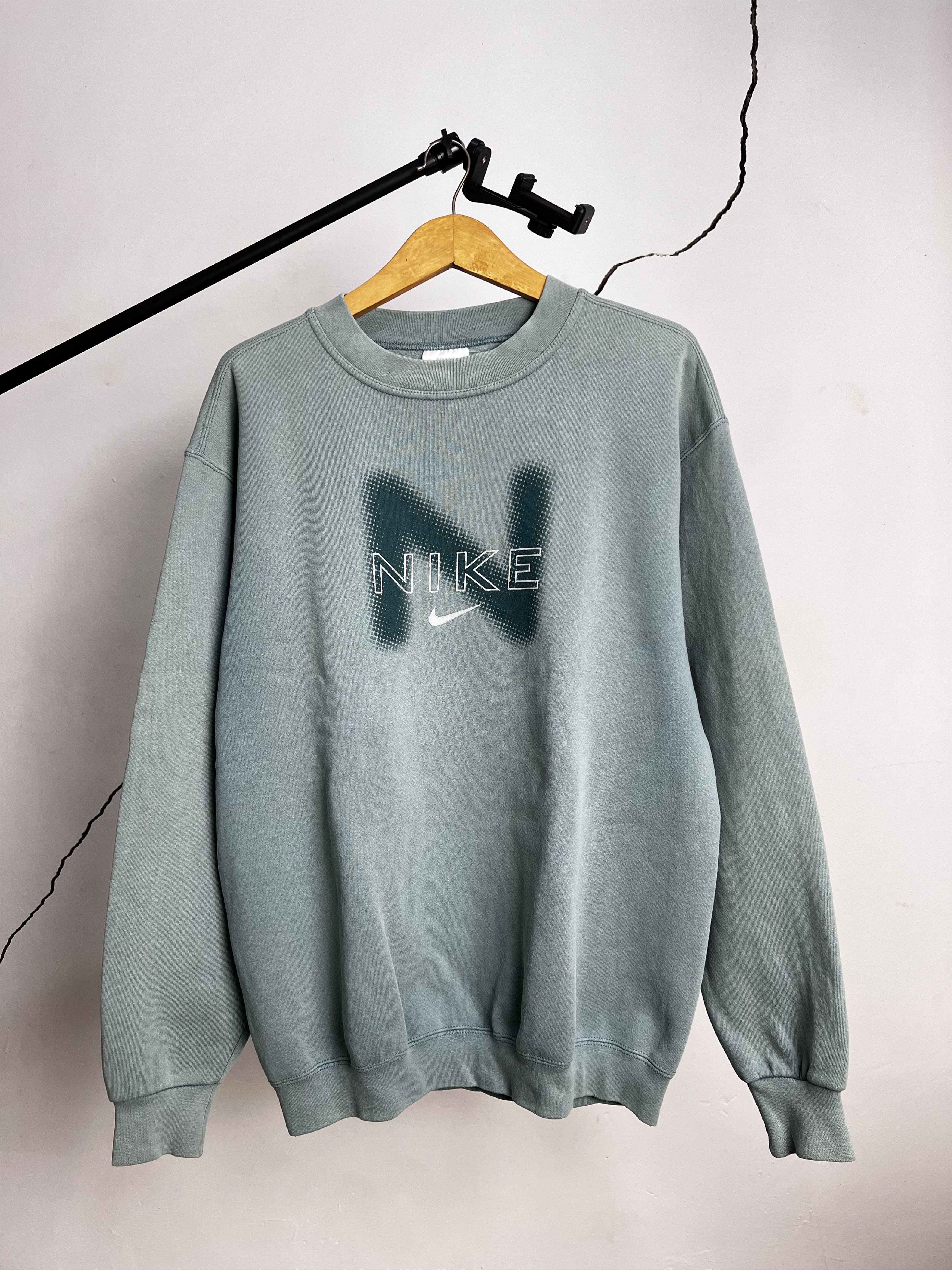 1990s Nike Spellout Sweatshirt 90s Vintage Swoosh Center