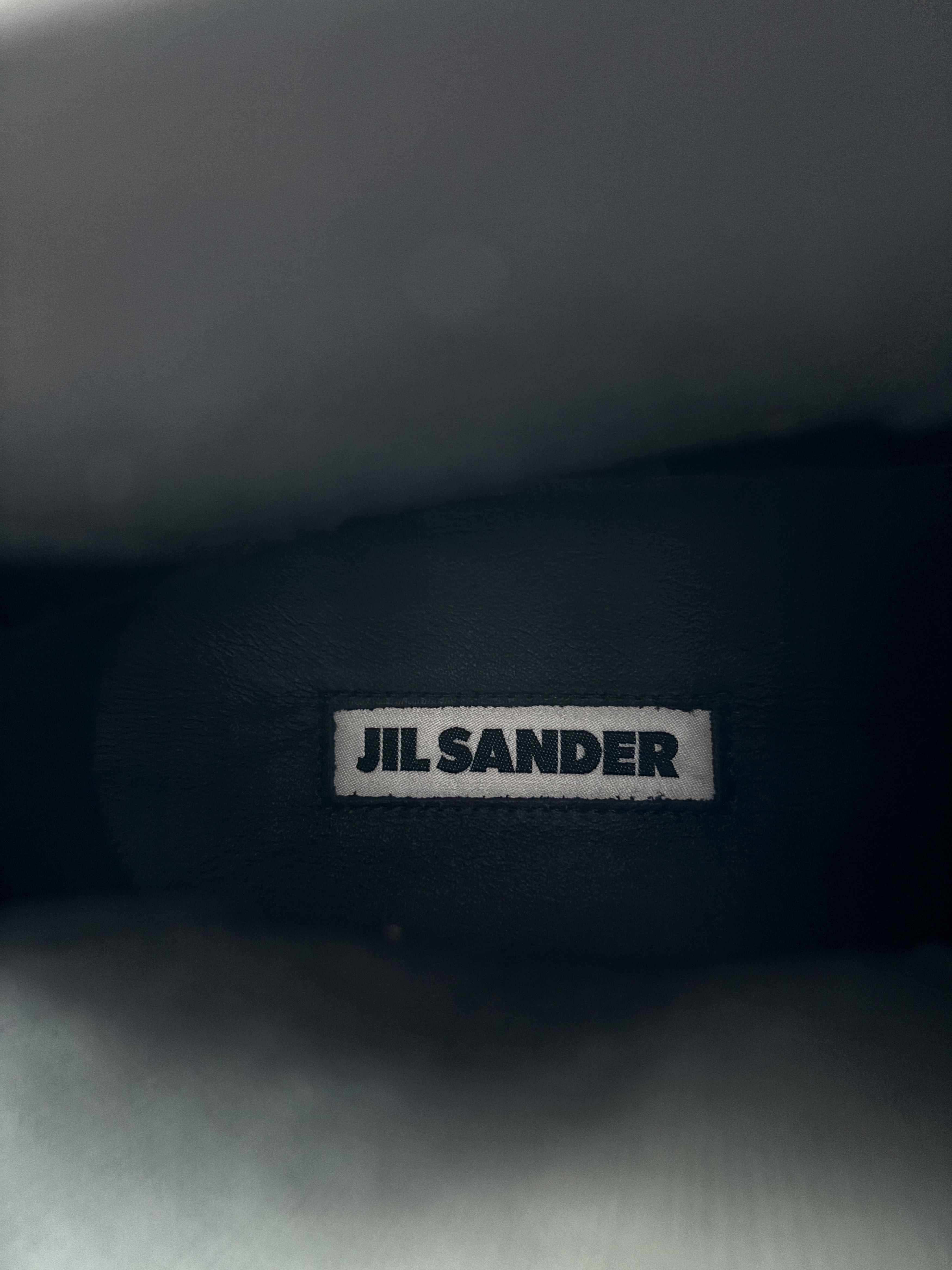 Jil Sander ⚡️QUICK SALE⚡️Jil Sander Black Leather Ankle Chelsea Boots Size US 10 / EU 43 - 9 Thumbnail