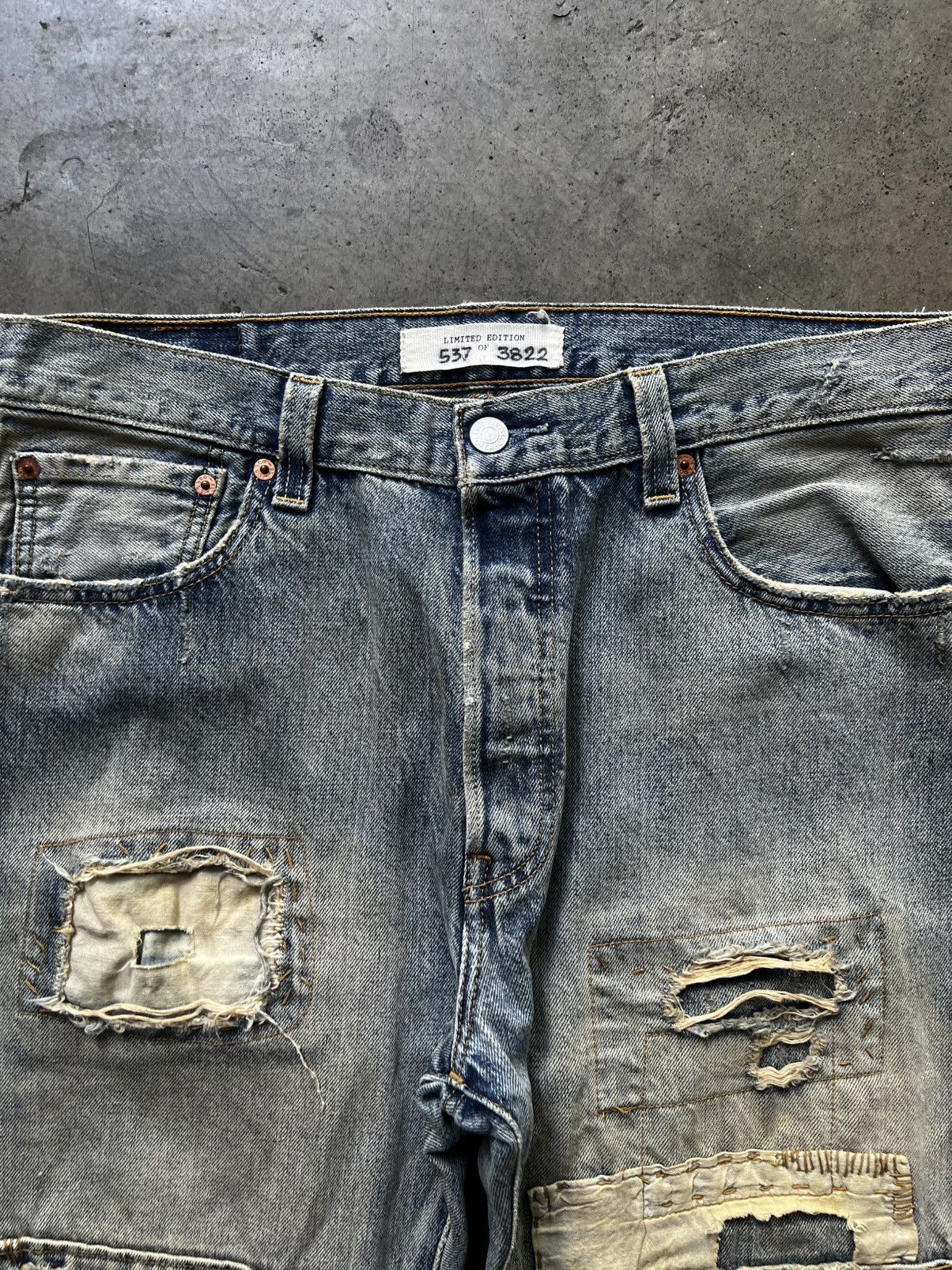 Levi's 2010 Levi’s 501 “Loved To Death” Denim Jeans Homer Campbell Size US 34 / EU 50 - 6 Thumbnail