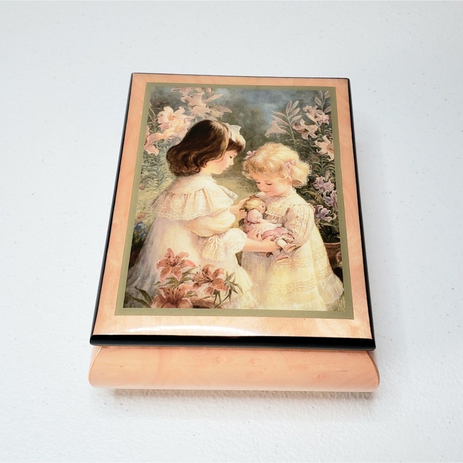 Vintage Ercolano Limited Edition A Gift Of Love Jewelry Music Box Size ONE SIZE - 2 Thumbnail