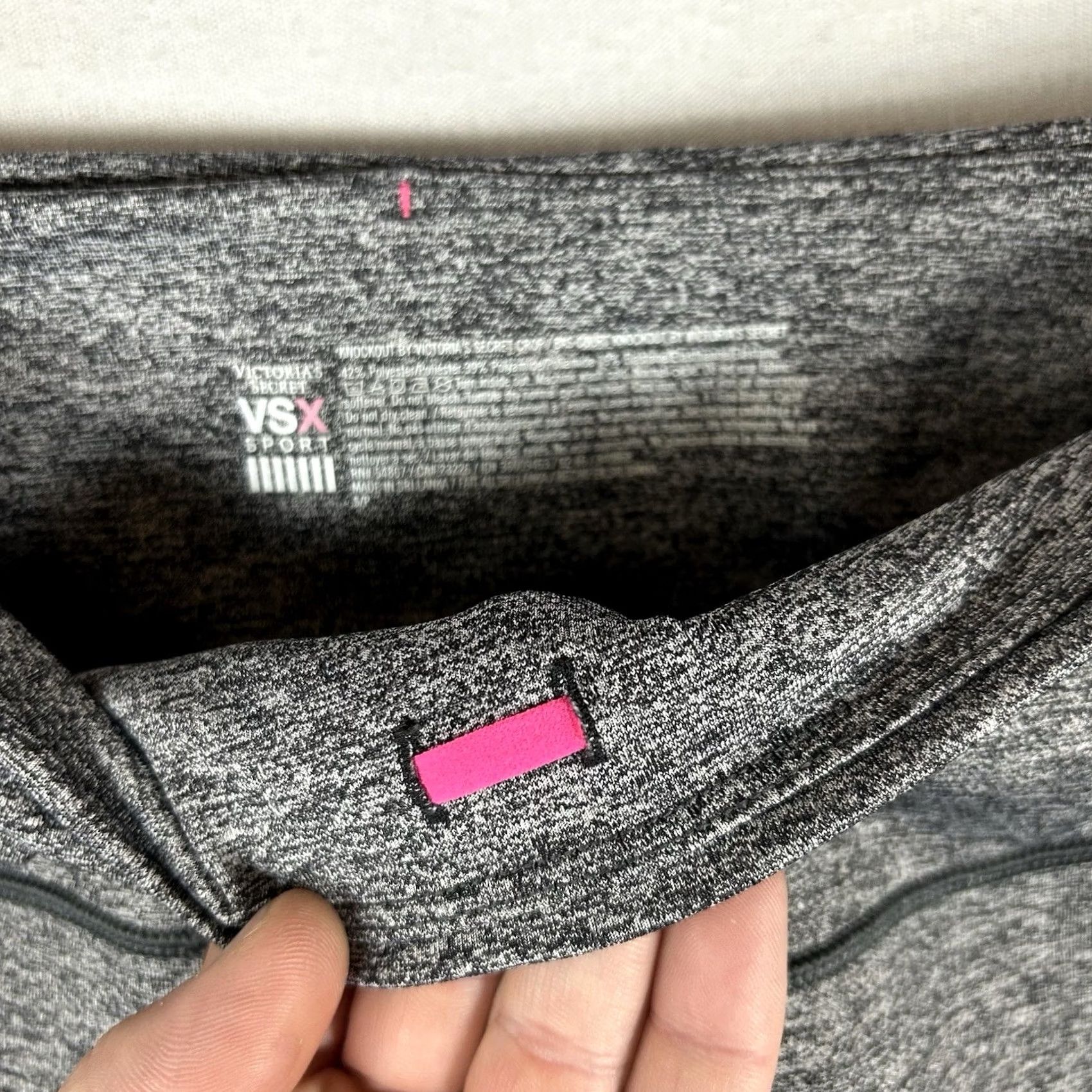 Victoria's Secret VSX Victoria’s Secret Sport Capri Leggings Womens Small Gray Drawstring Capri Sports Size 28" / US 6 / IT 42 - 6 Thumbnail