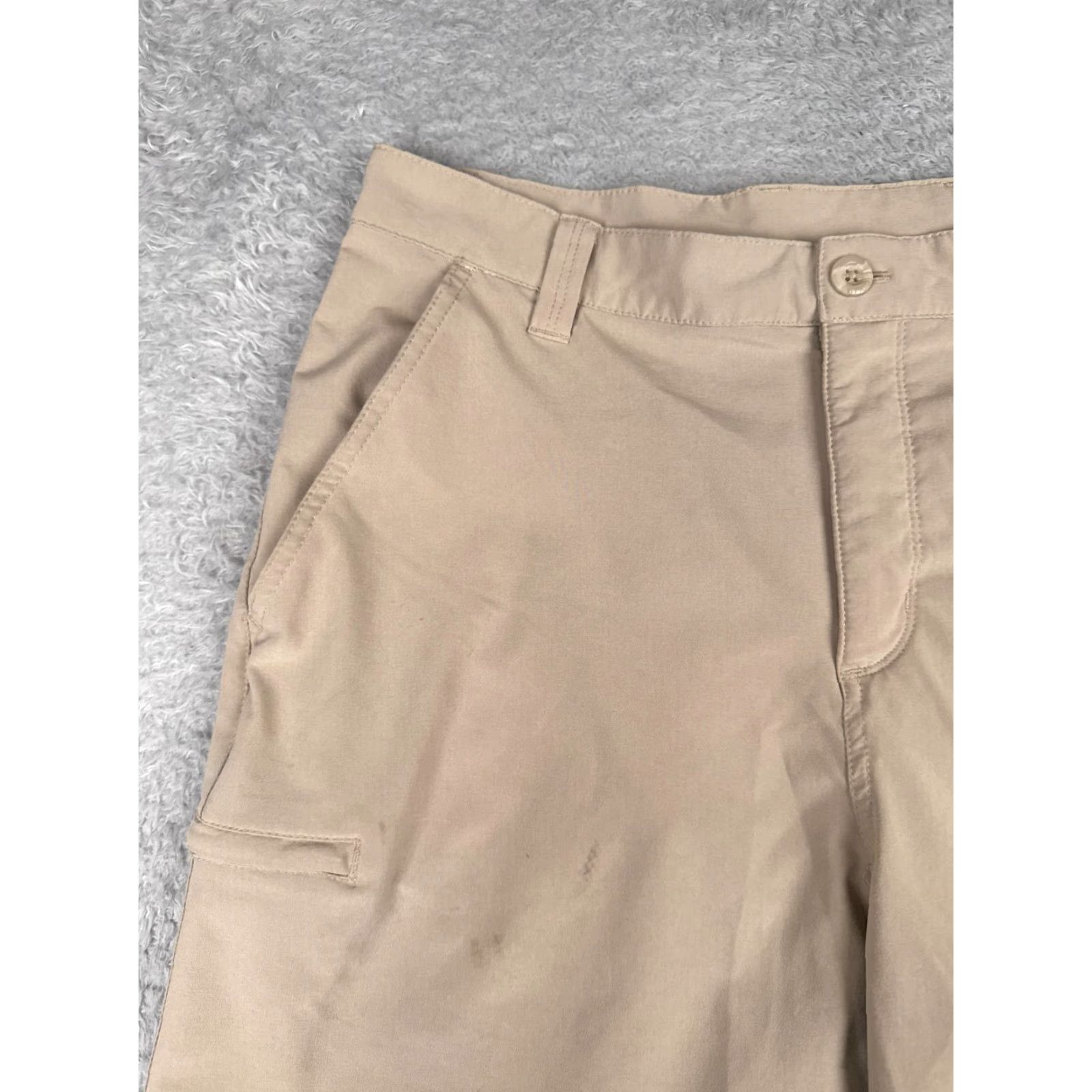 Vintage Columbia Mens Shorts Casual Chino Beige 34x10 Flat Front Polyester Cotton PFG Boating Size US 34 / EU 50 - 4 Thumbnail