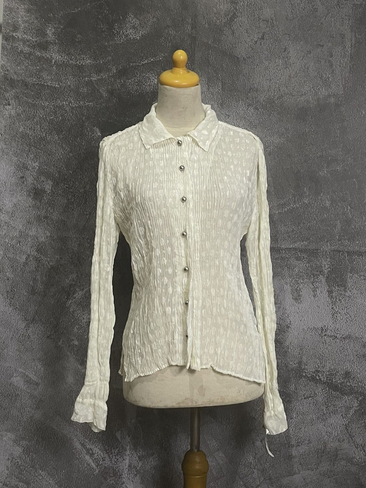 Pleats Please Issey Miyake Issey Miyake Fête Ivory Crinkled Blouse Size M / US 6-8 / IT 42-44 - 2 Thumbnail