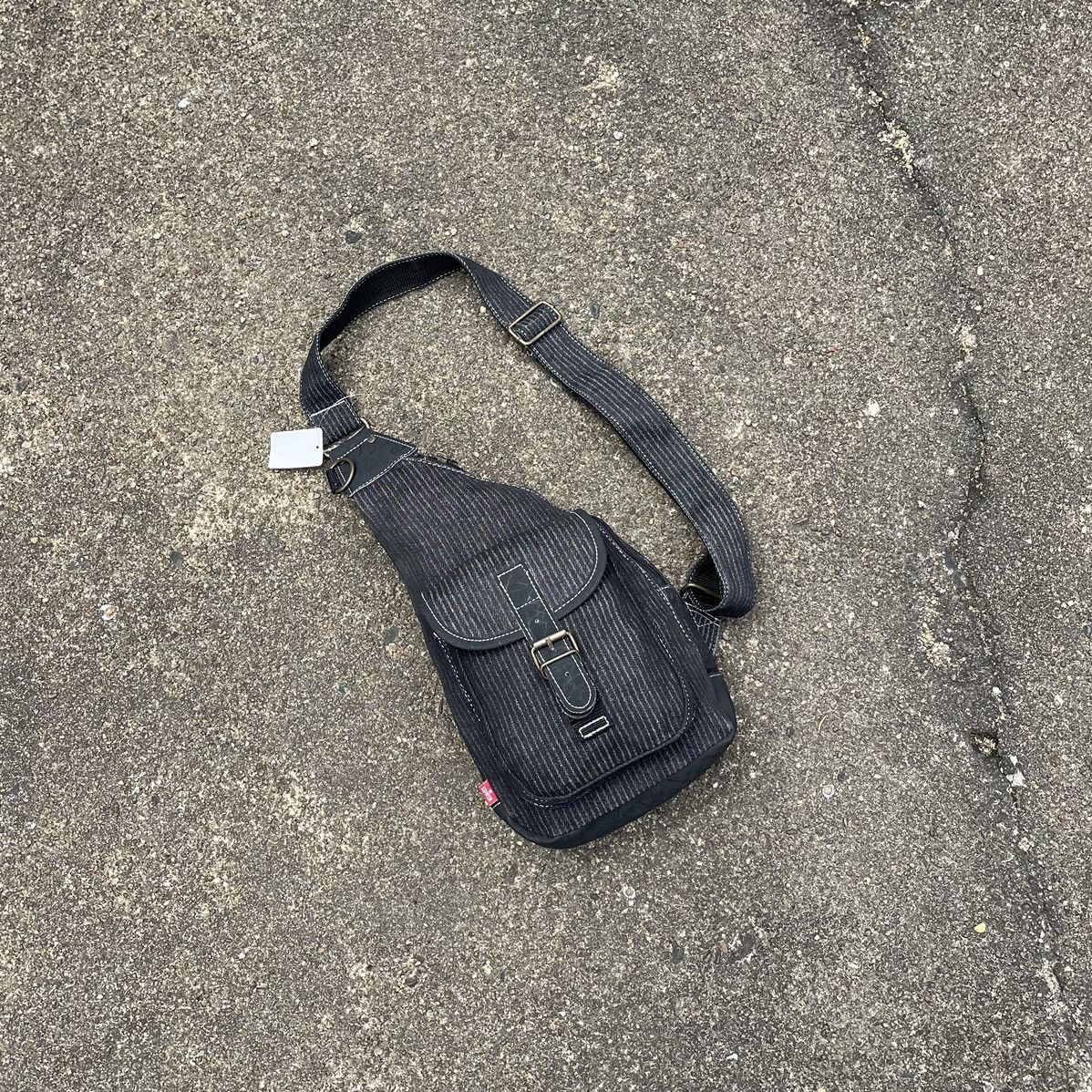 Edwin STREET STYLE STRIPE EDWIN CROSSBODY Size ONE SIZE - 1 Thumbnail