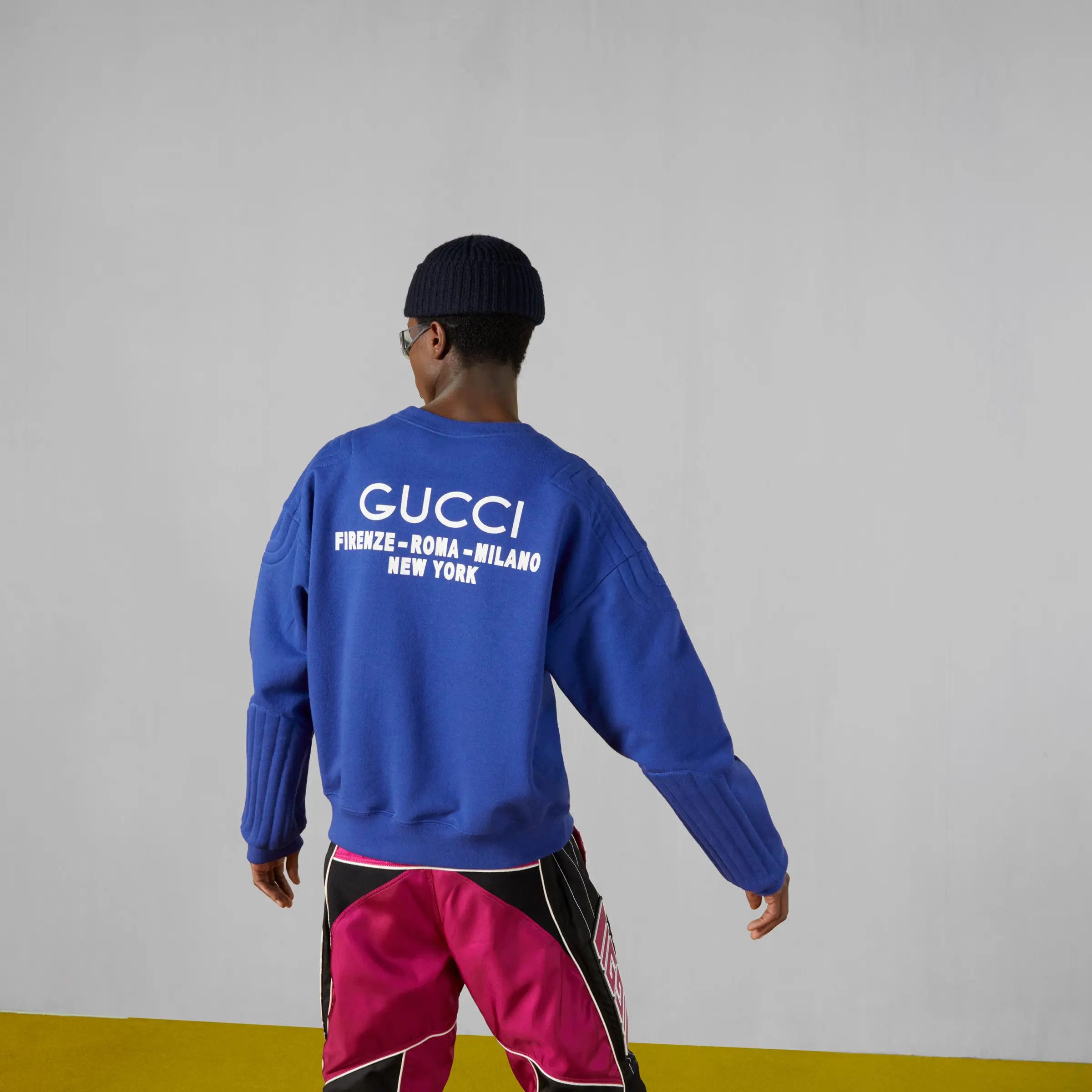 Gucci o1s1wg110225 Cities Cotton Jersey Sweatshirt in Blue Size US XL / EU 56 / 4 - 4 Thumbnail