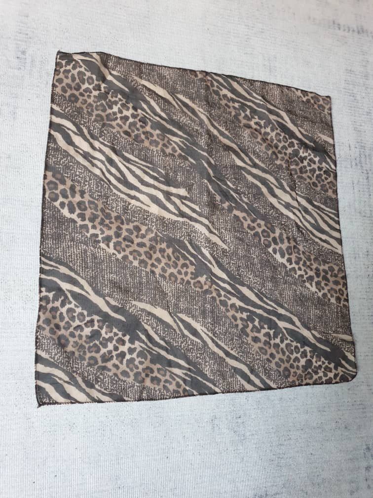 Japanese Brand Unnammed Leopard style scarves Size ONE SIZE - 4 Thumbnail