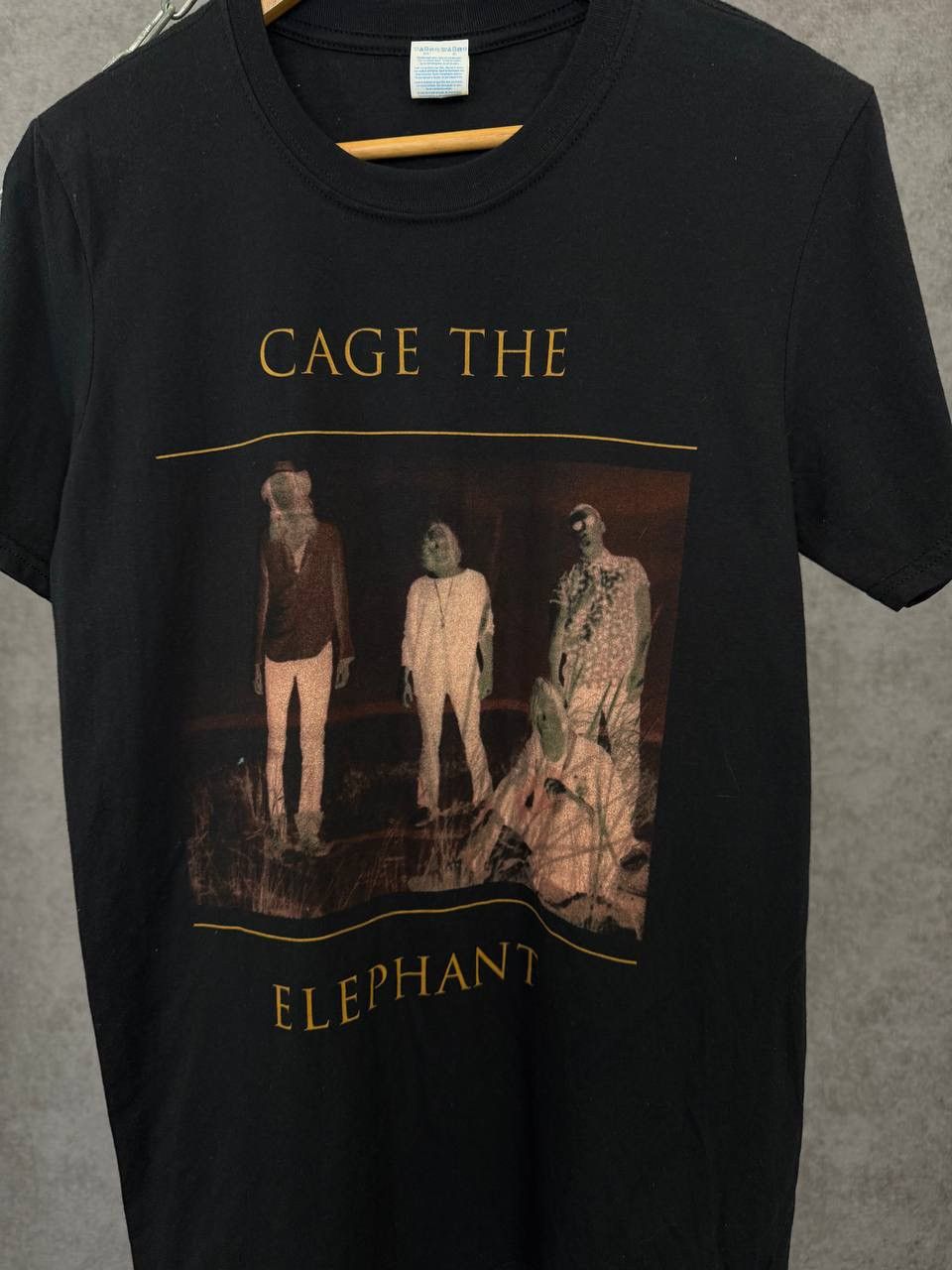 Band Tees Cage The Elephant rock band tee Size US S / EU 44-46 / 1 - 3 Thumbnail